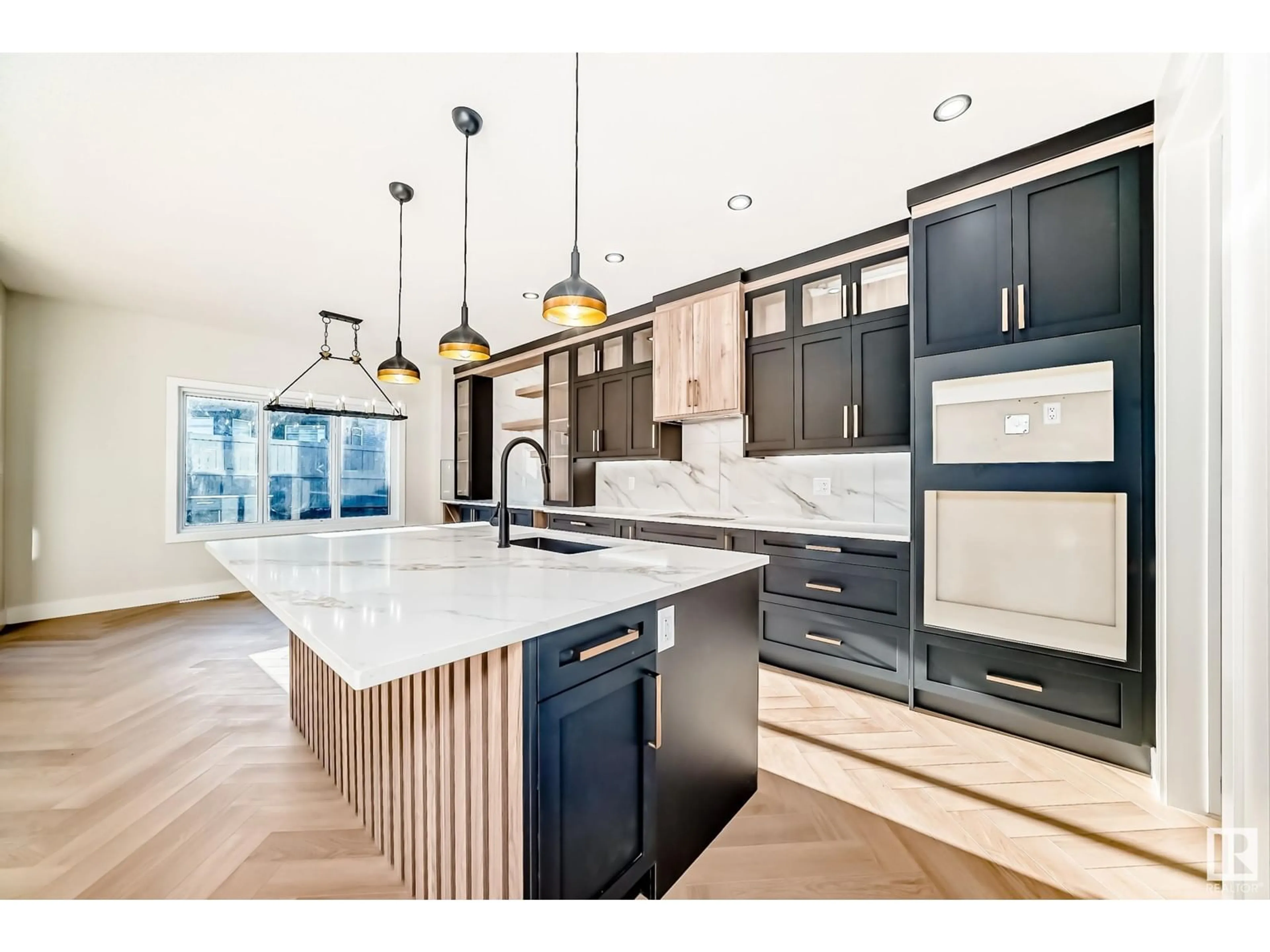 Open concept kitchen, unknown for SW - 7021 KIVIAQ CR, Edmonton Alberta T6W5R3