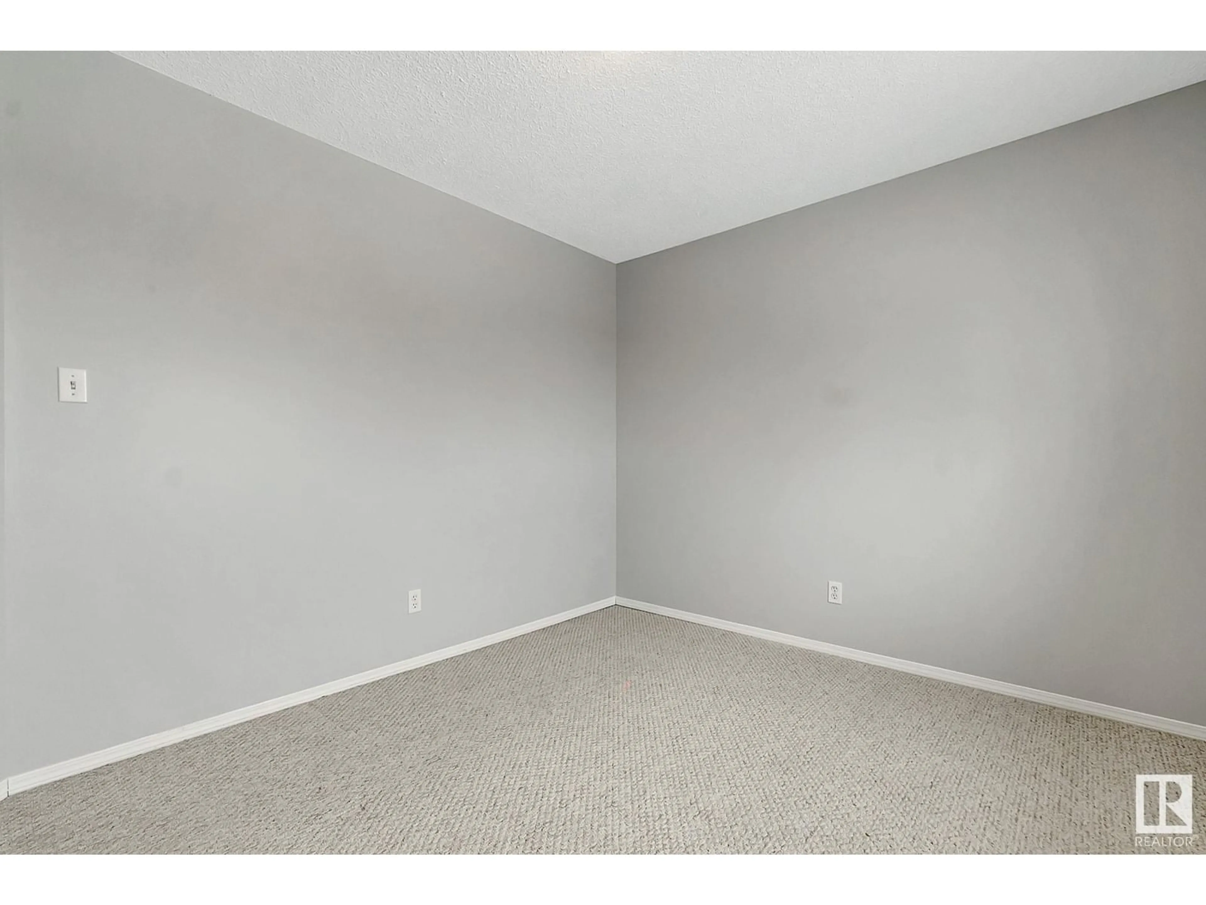 A pic of a room for 3771 23 ST, Edmonton Alberta T6T1N8