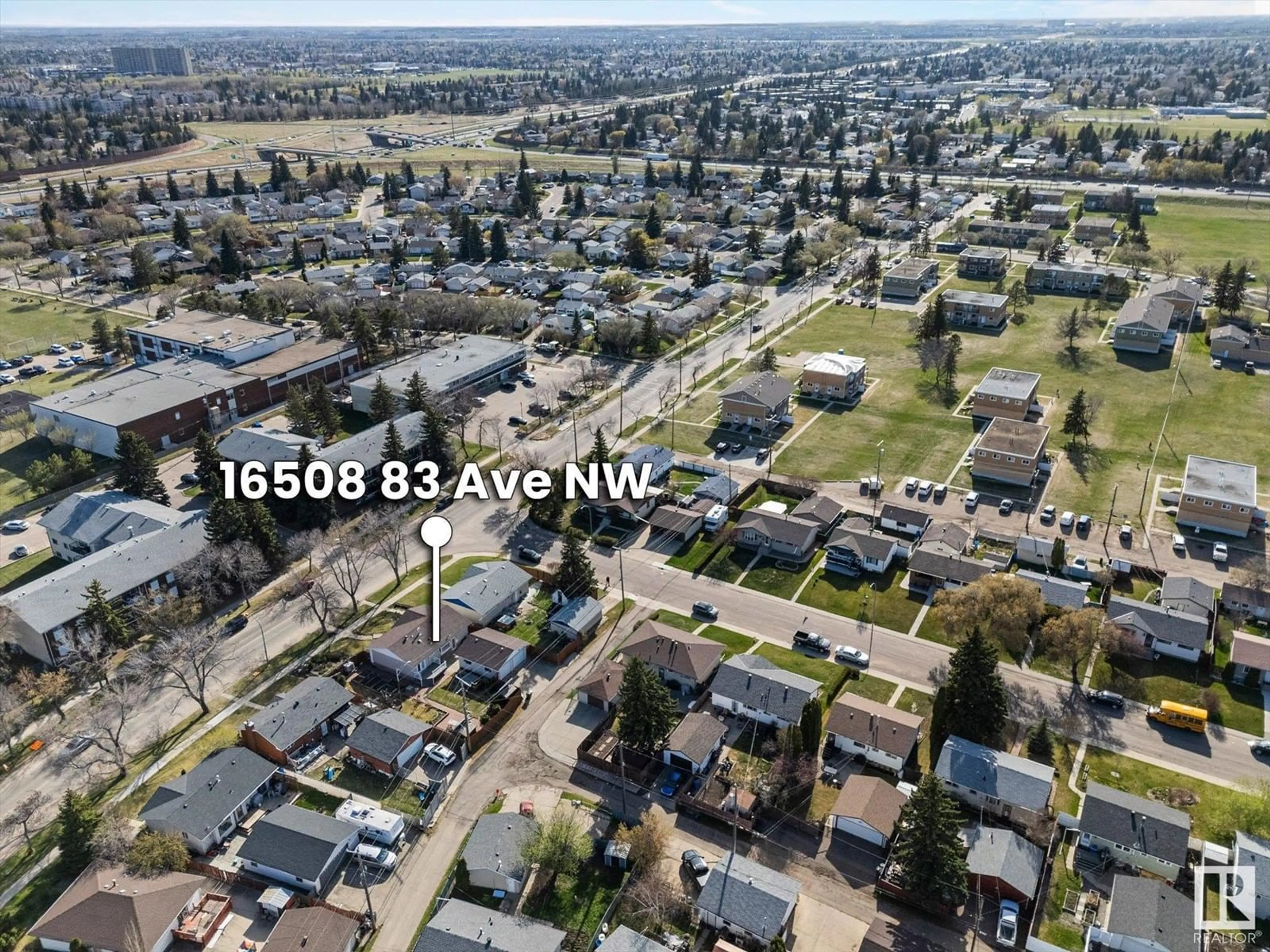 A pic from outside/outdoor area/front of a property/back of a property/a pic from drone, street for 16508 83 AV, Edmonton Alberta T5R3W1