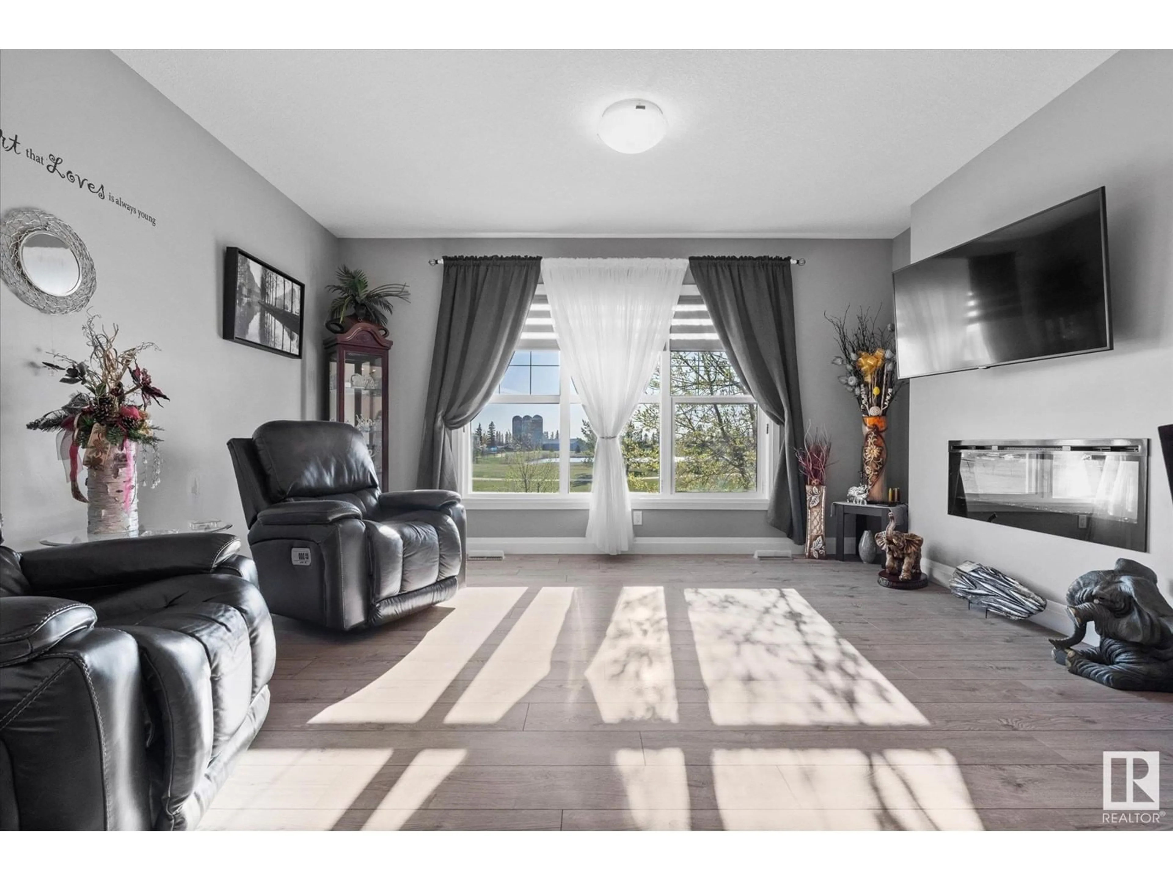 Living room with furniture, unknown for 2046 SOUTH CREEK DR, Stony Plain Alberta T7Z0J8