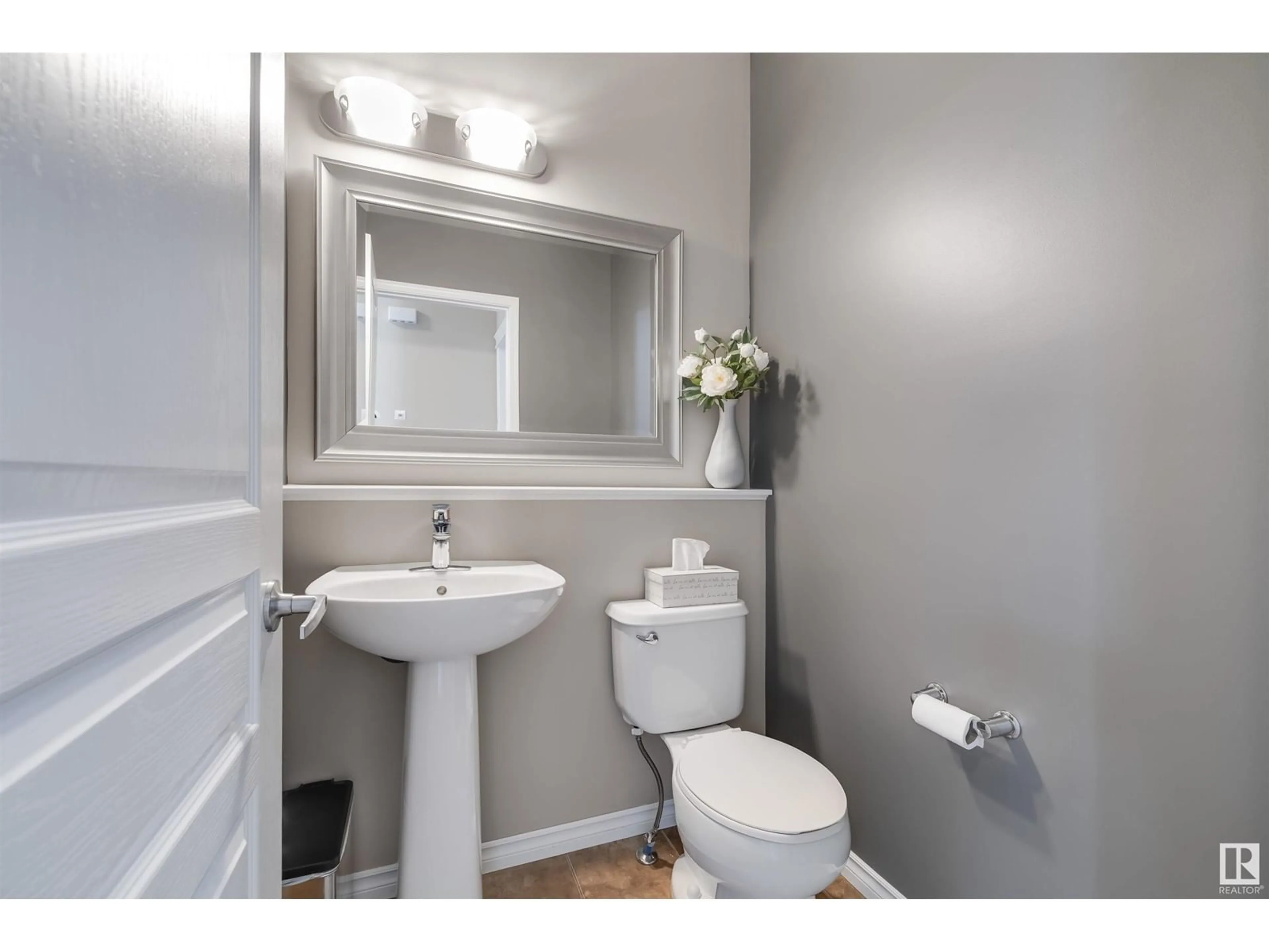Standard bathroom, unknown for 4008 164 AV, Edmonton Alberta T5Y0M6