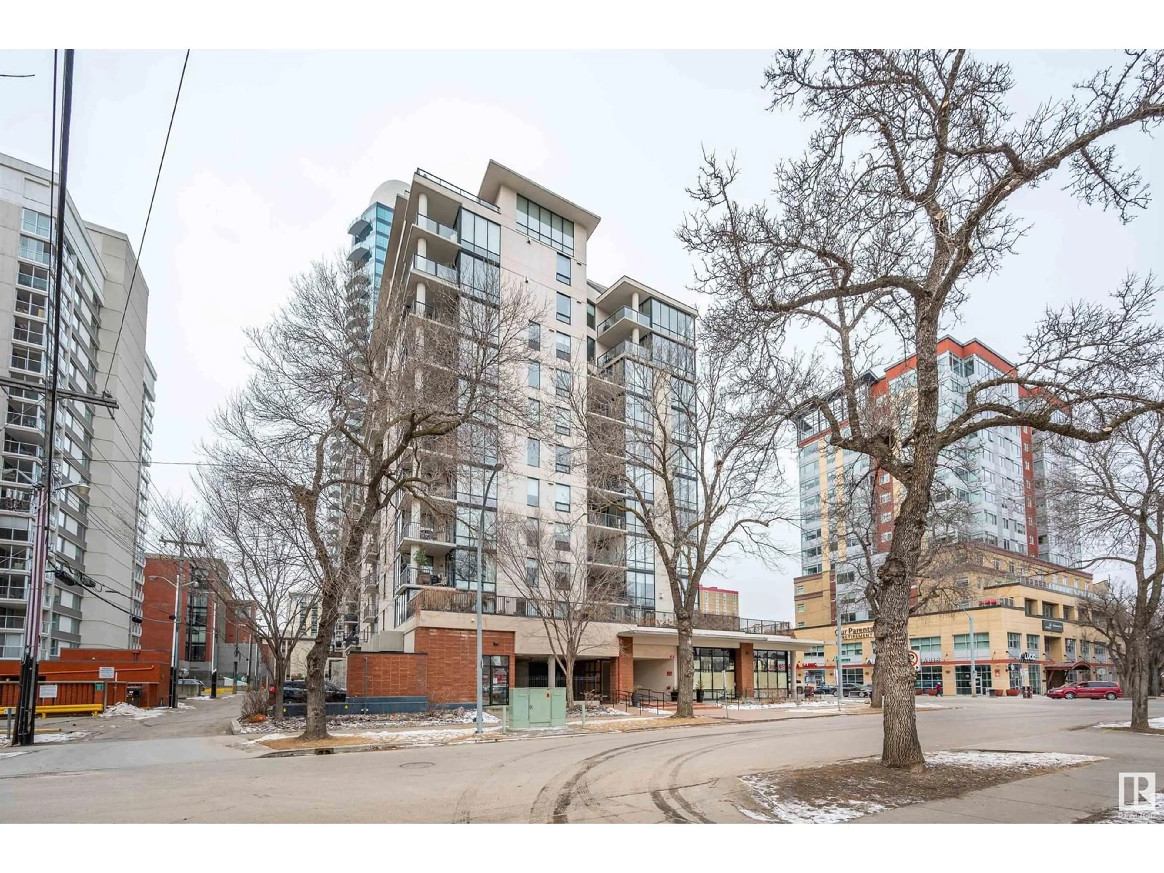 Unknown for 301 - 10028 119 ST, Edmonton Alberta T5K1Y8