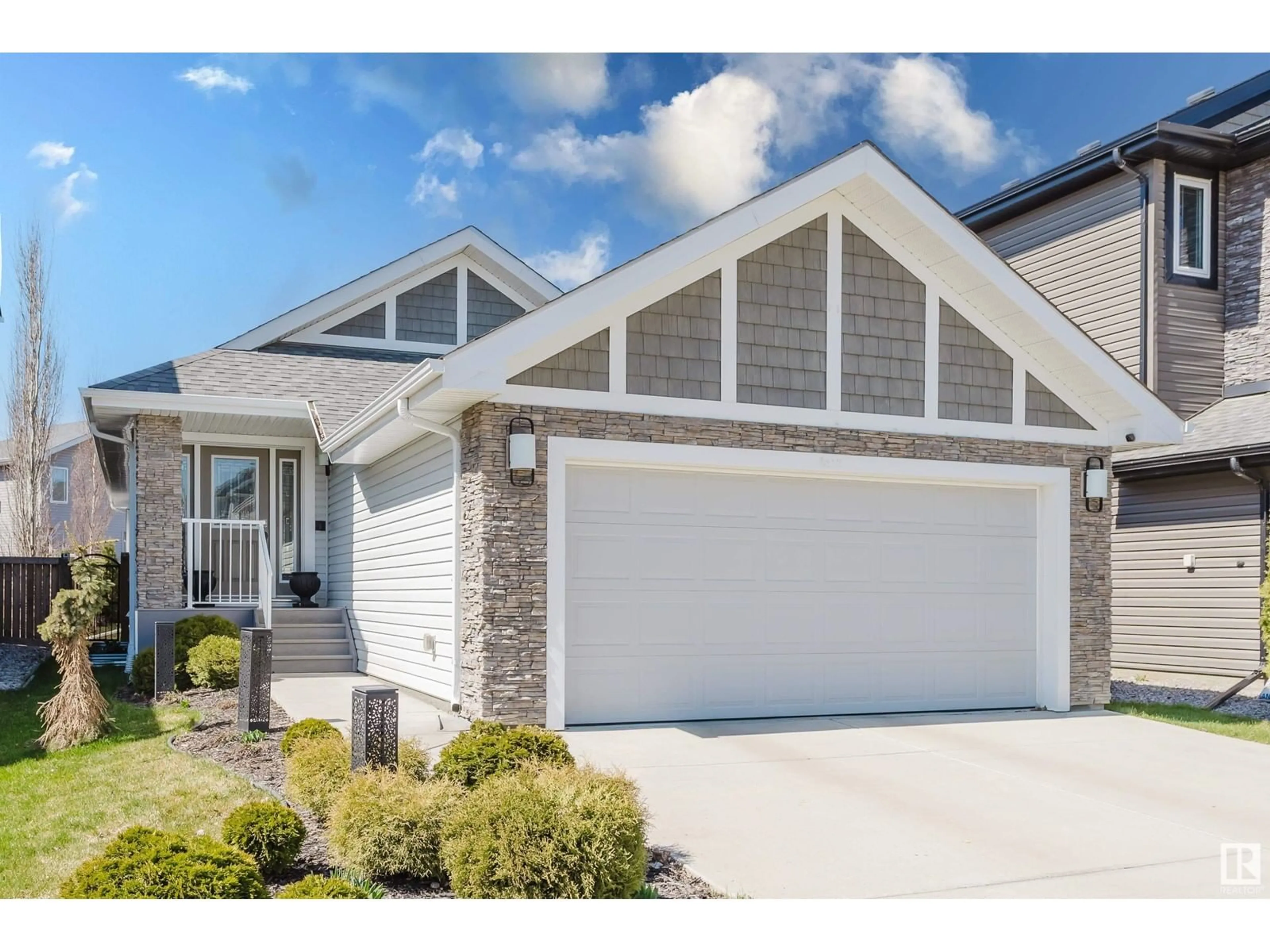Home with vinyl exterior material, street for 32 RIVIERE TC, St. Albert Alberta T8N7N9