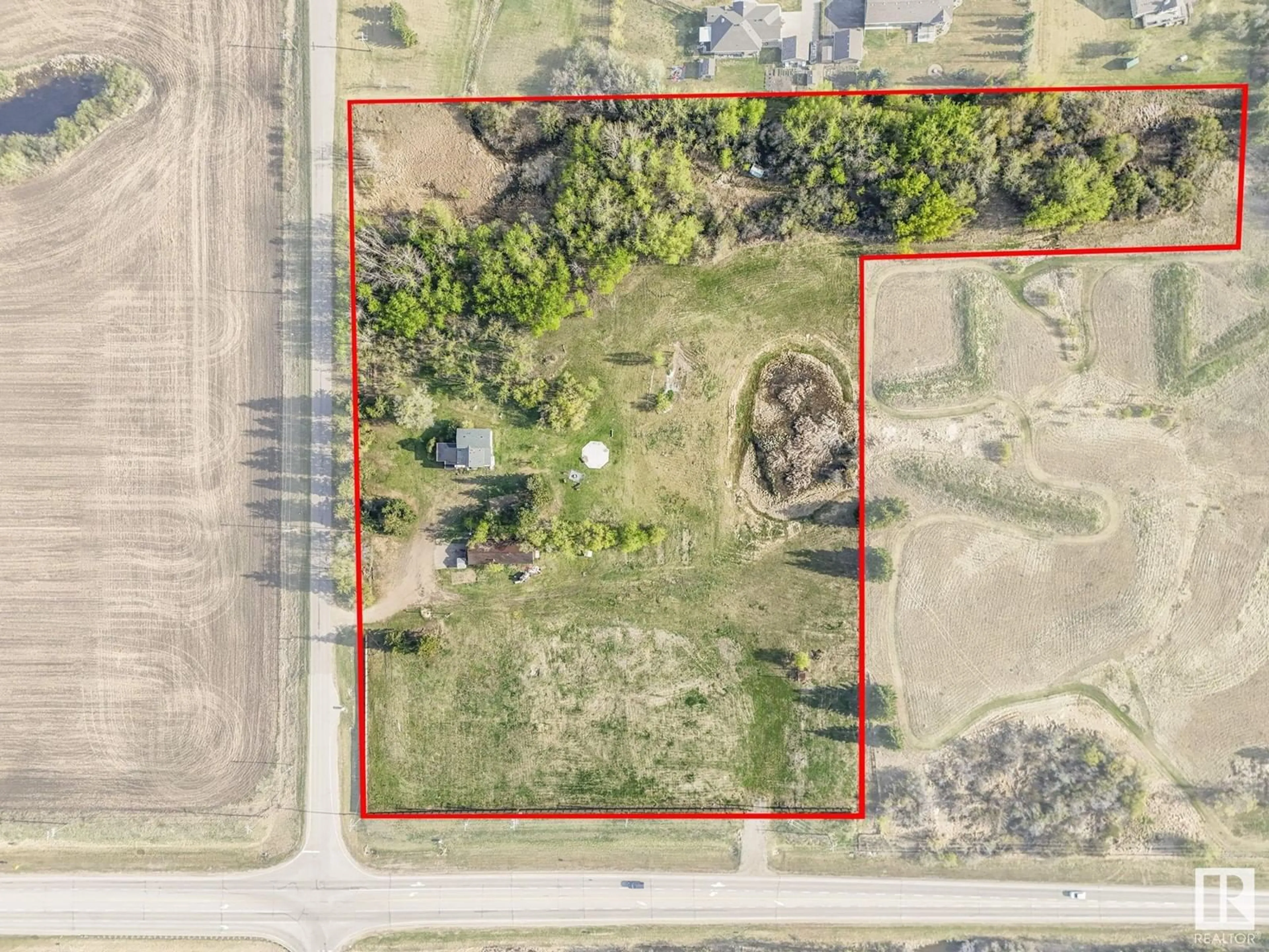 A pic from outside/outdoor area/front of a property/back of a property/a pic from drone, street for 53003 RGE ROAD 223, Rural Strathcona County Alberta T8E2M3