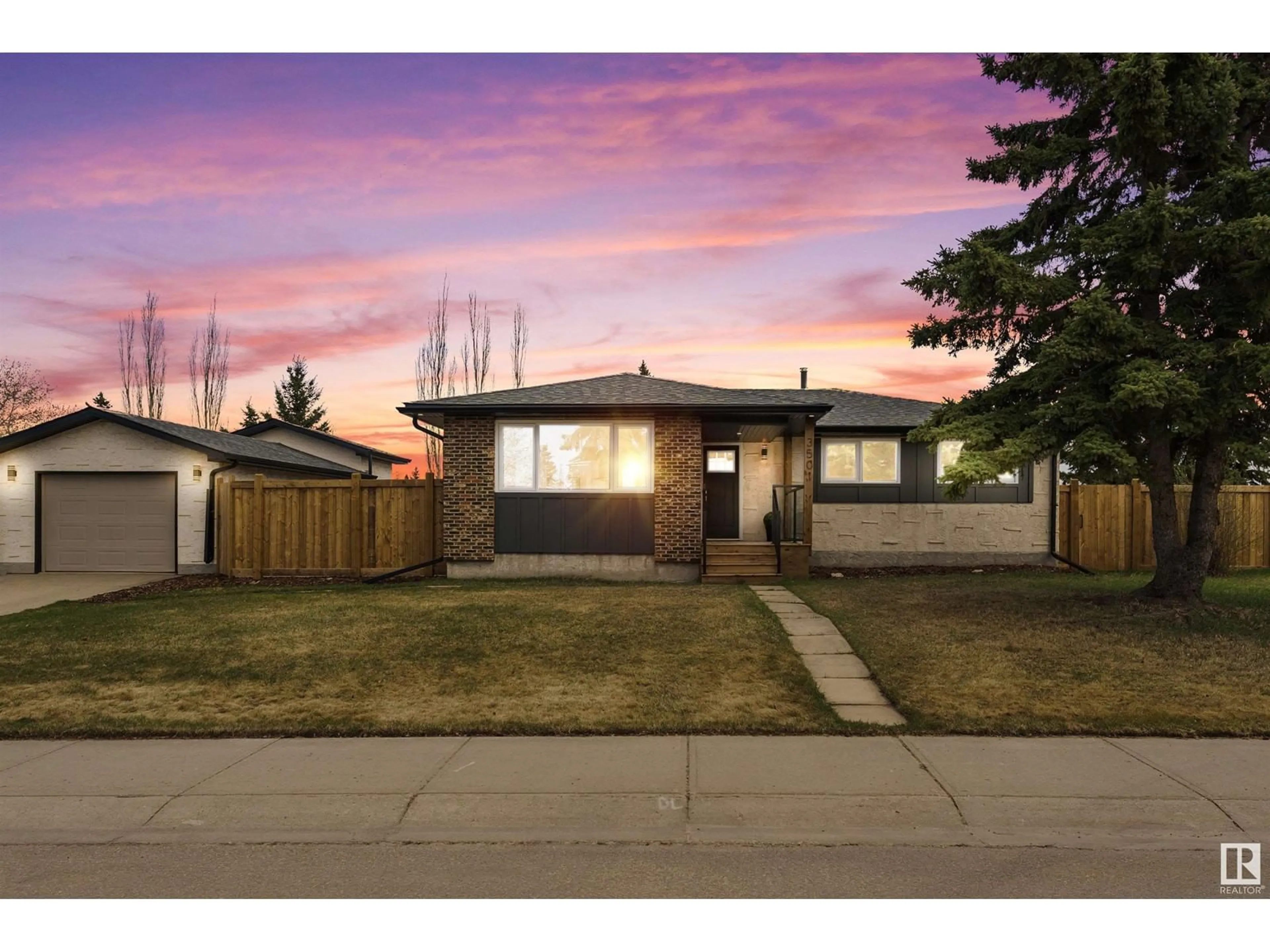 Home with brick exterior material, street for 3501 40 ST, Leduc Alberta T9E6C8