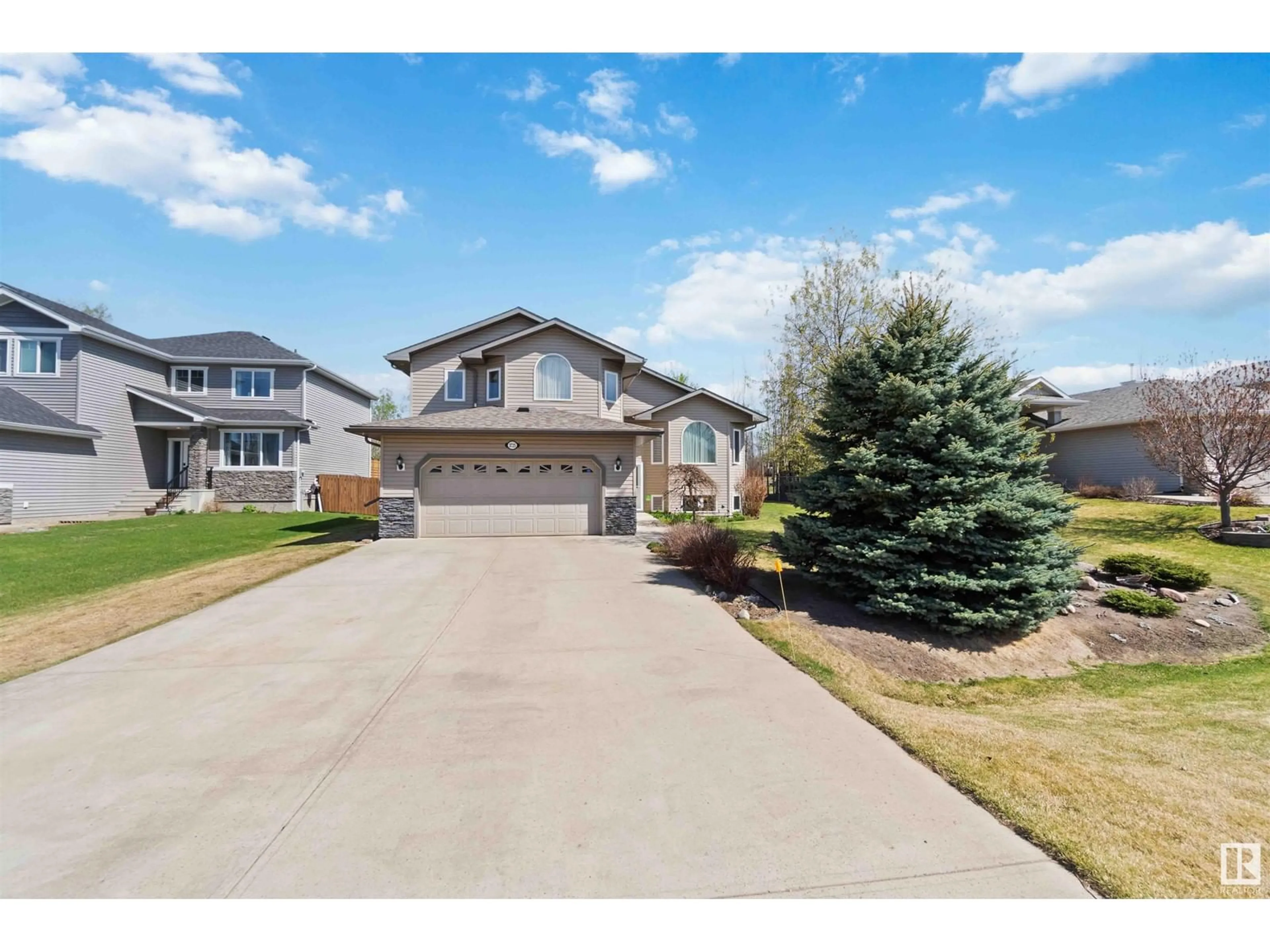 Unknown for 3725 50 ST, Gibbons Alberta T0A1N0