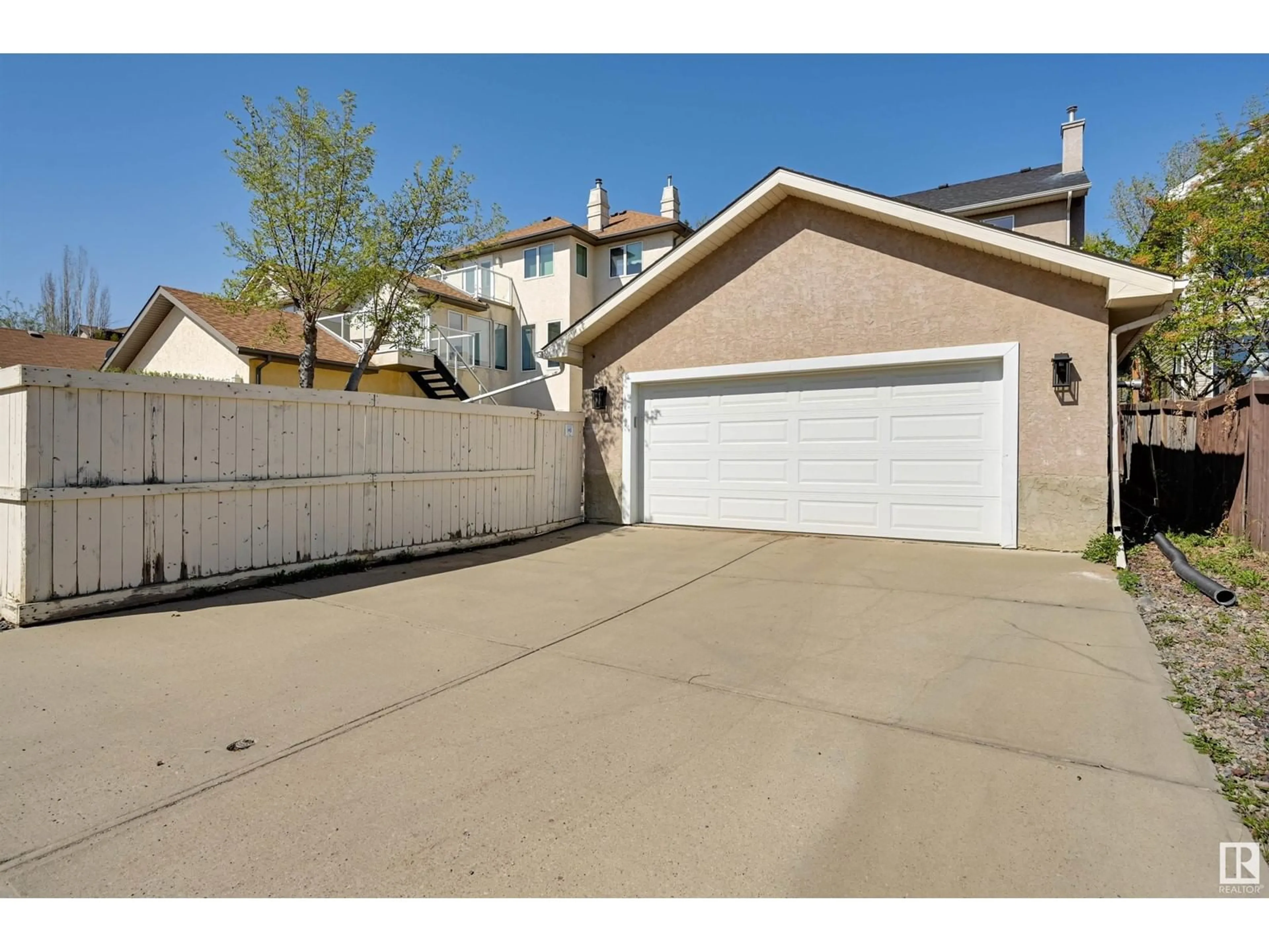 Unknown for 11729 71A AV, Edmonton Alberta T6G2W5