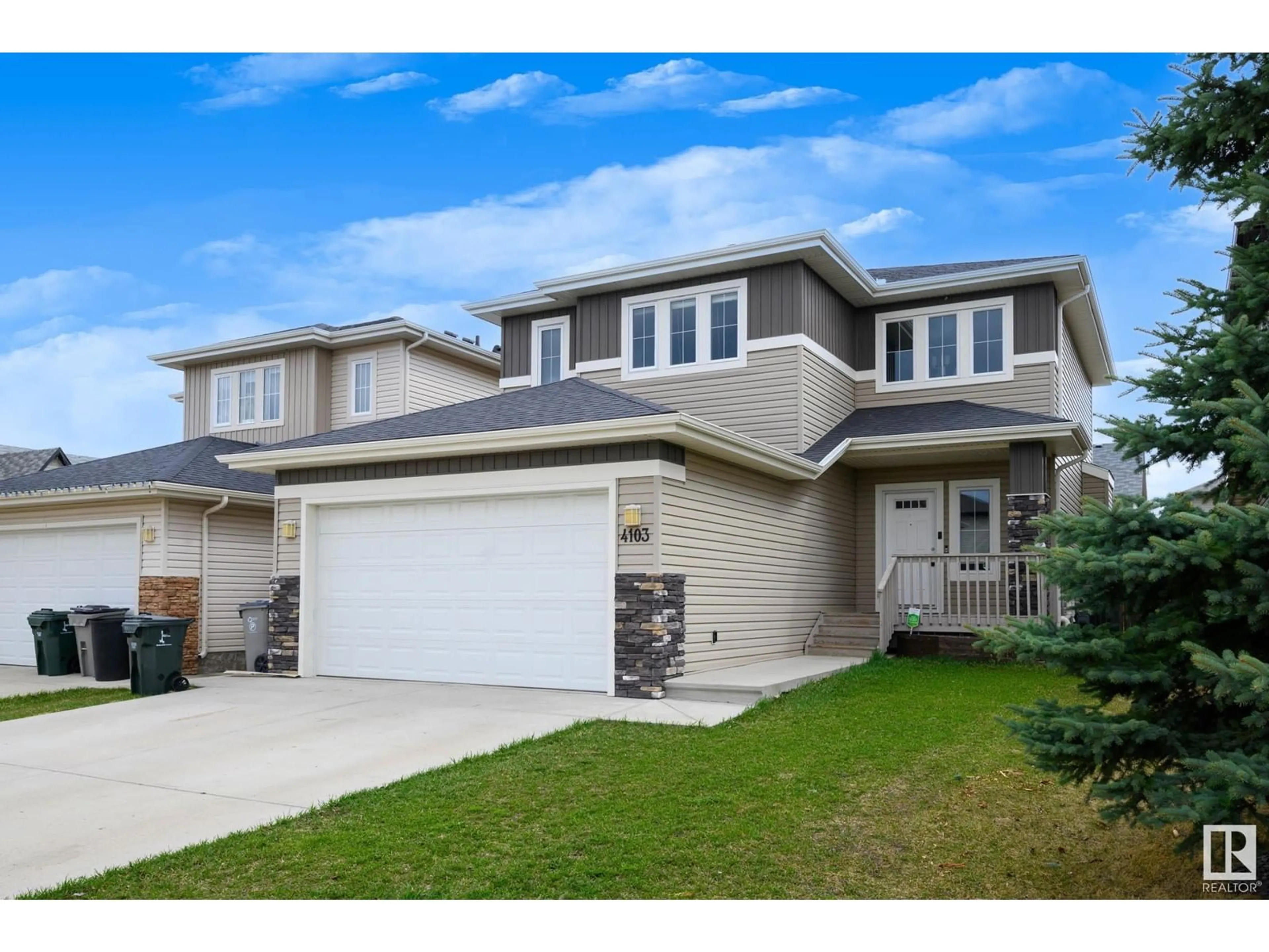 Home with vinyl exterior material, street for 4103 46 ST, Stony Plain Alberta T7Z0B6