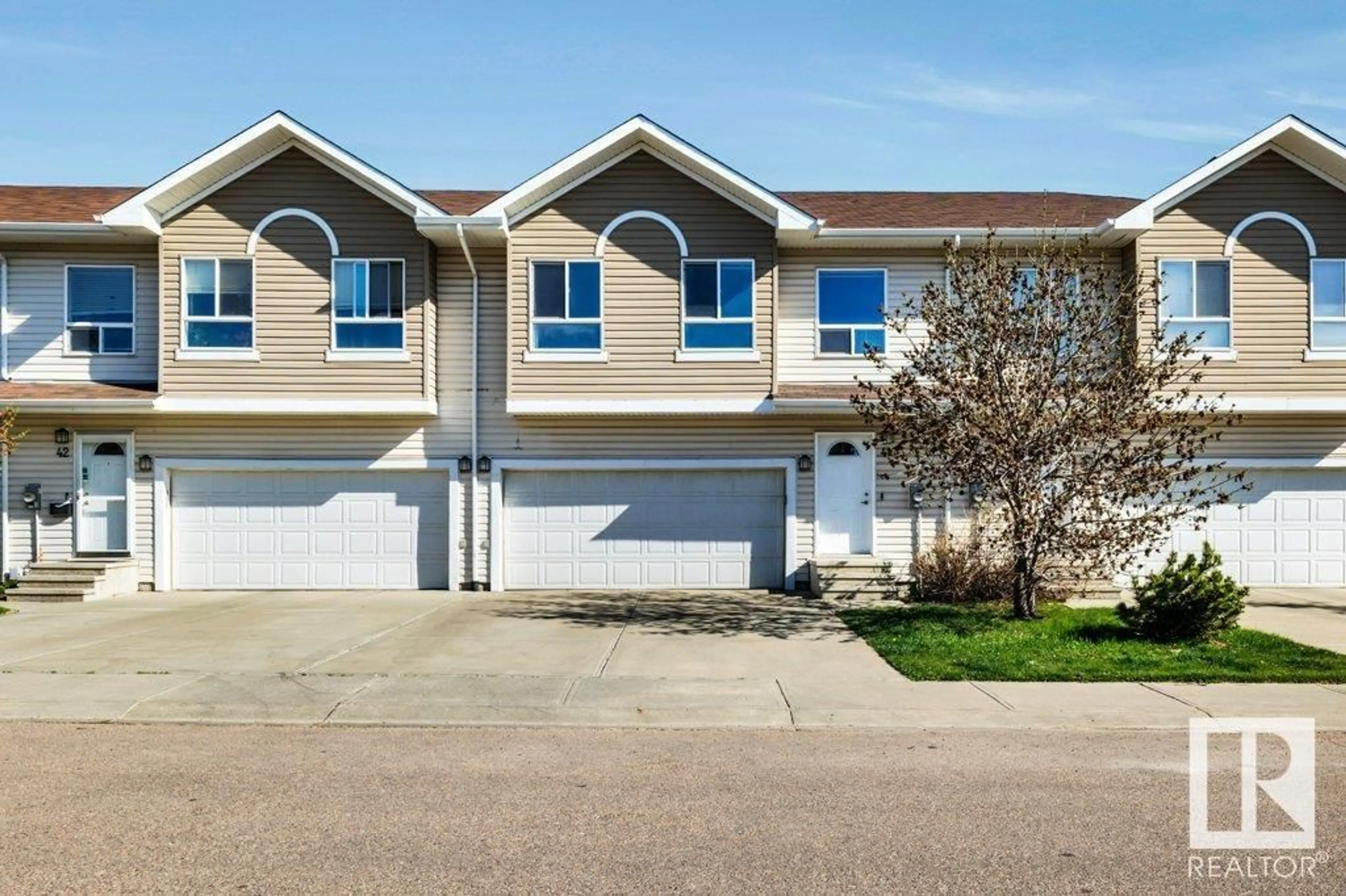 Home with vinyl exterior material, street for #41 - 5120 164 AV, Edmonton Alberta T5Y0L7