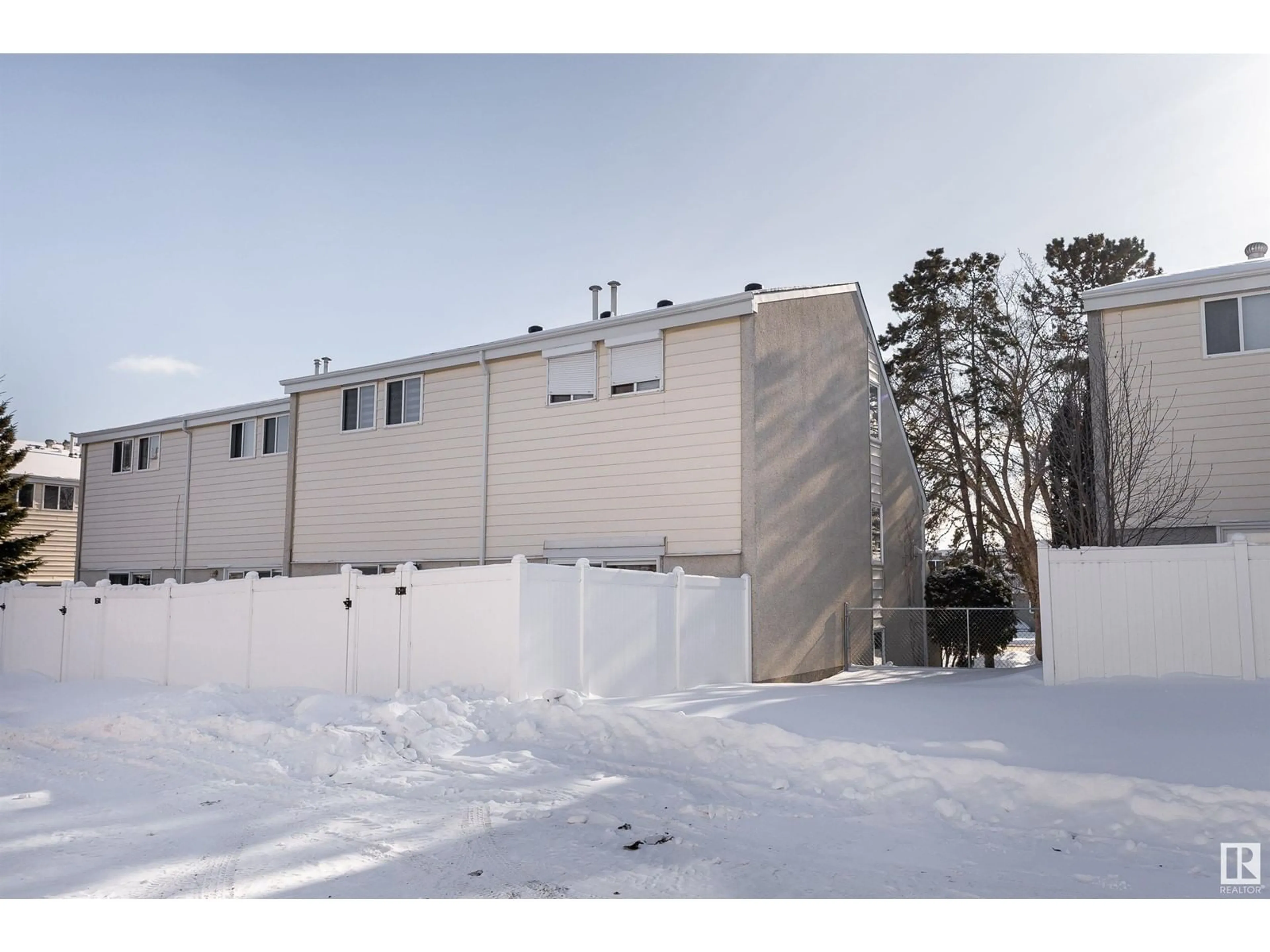 Unknown for 5216 146 AV, Edmonton Alberta T5A3L6
