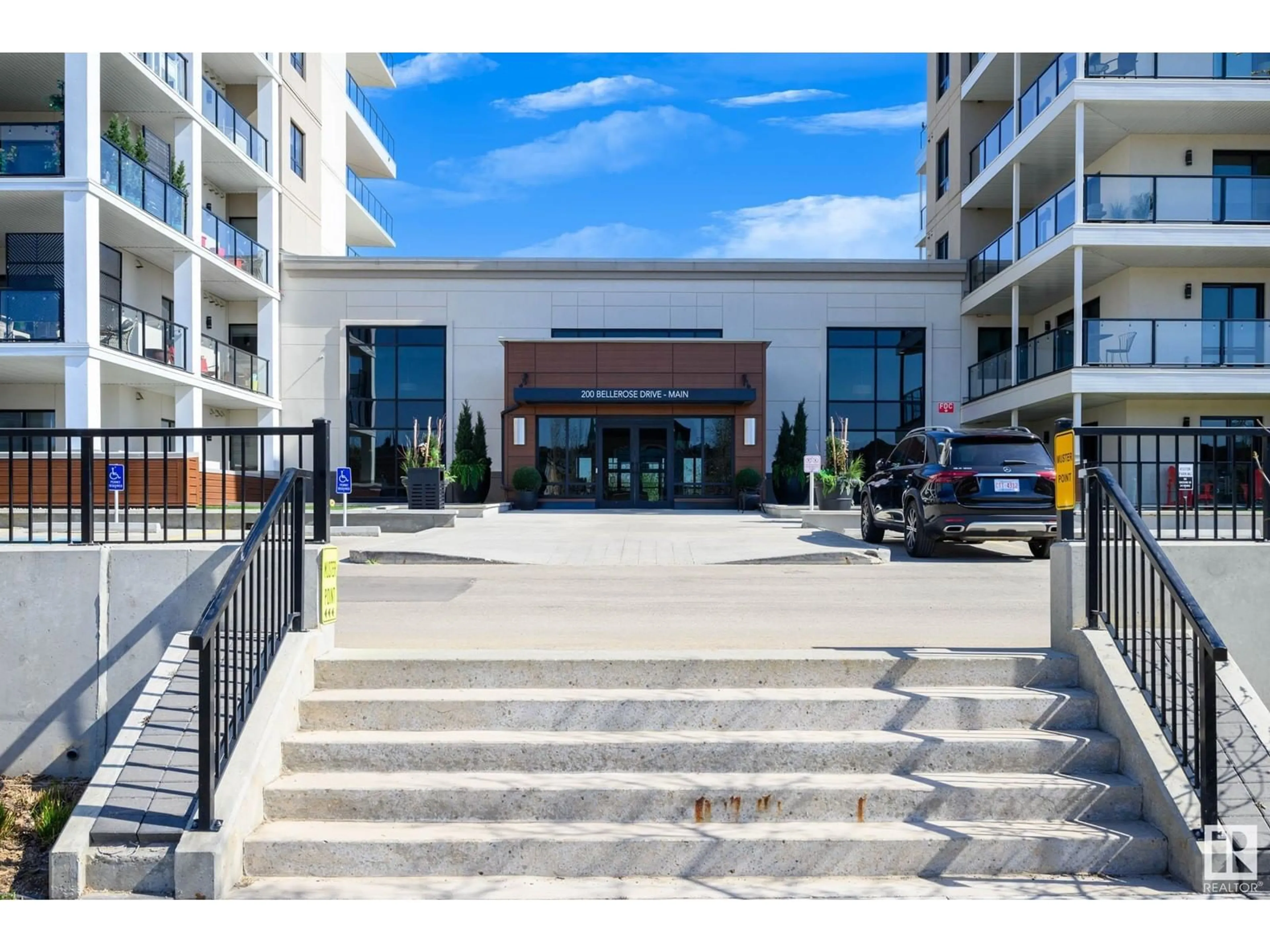 Unknown for 200 - 207 BELLEROSE DR, St. Albert Alberta T8N7P7