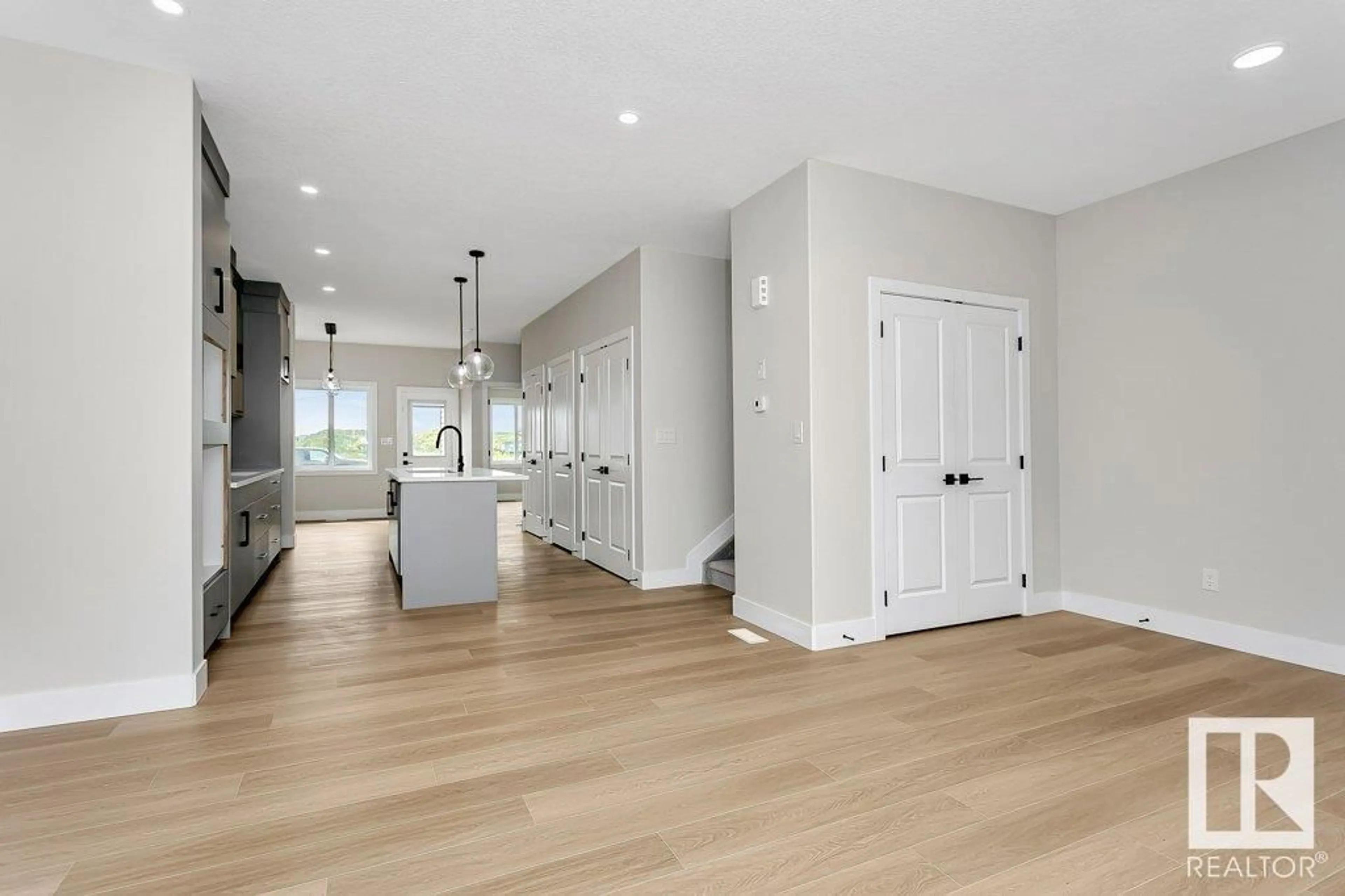 Open concept kitchen, unknown for 4107 67 ST, Beaumont Alberta T4X3E9