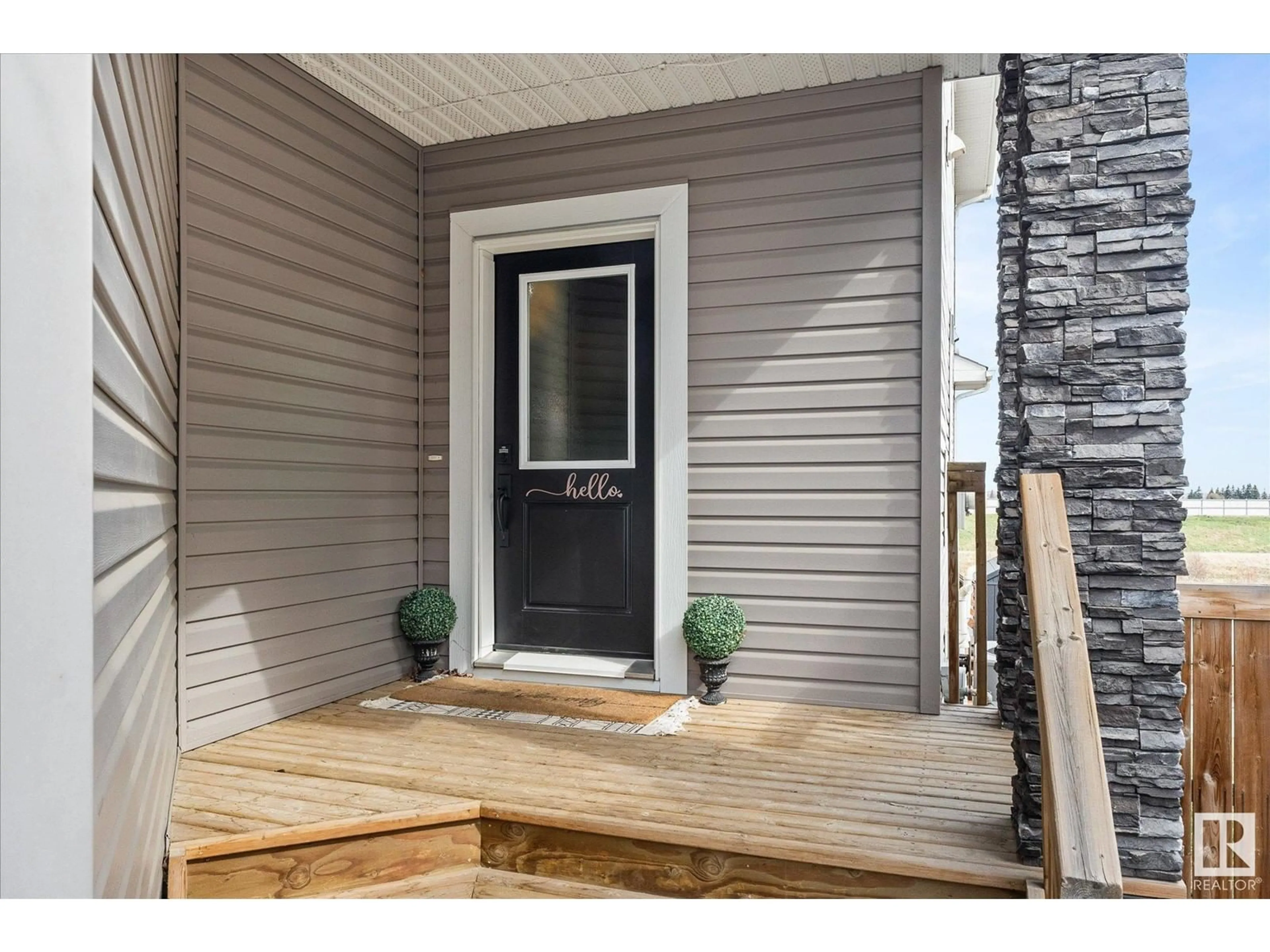 Indoor entryway for 30 AVERY CV, Spruce Grove Alberta T7X4R5