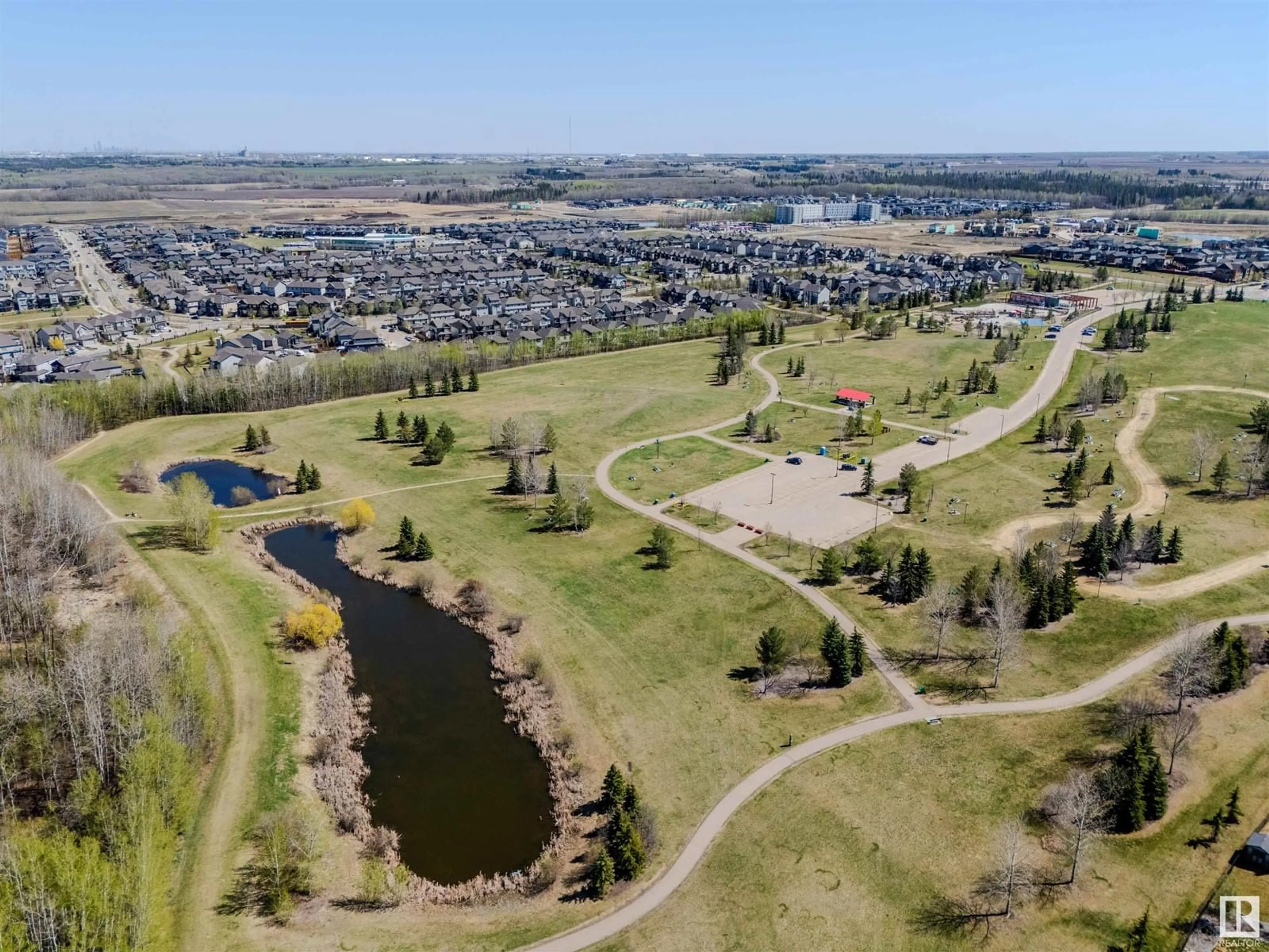 A pic from outside/outdoor area/front of a property/back of a property/a pic from drone, water/lake/river/ocean view for 55 VIVIAN WY, Spruce Grove Alberta T7X0H3