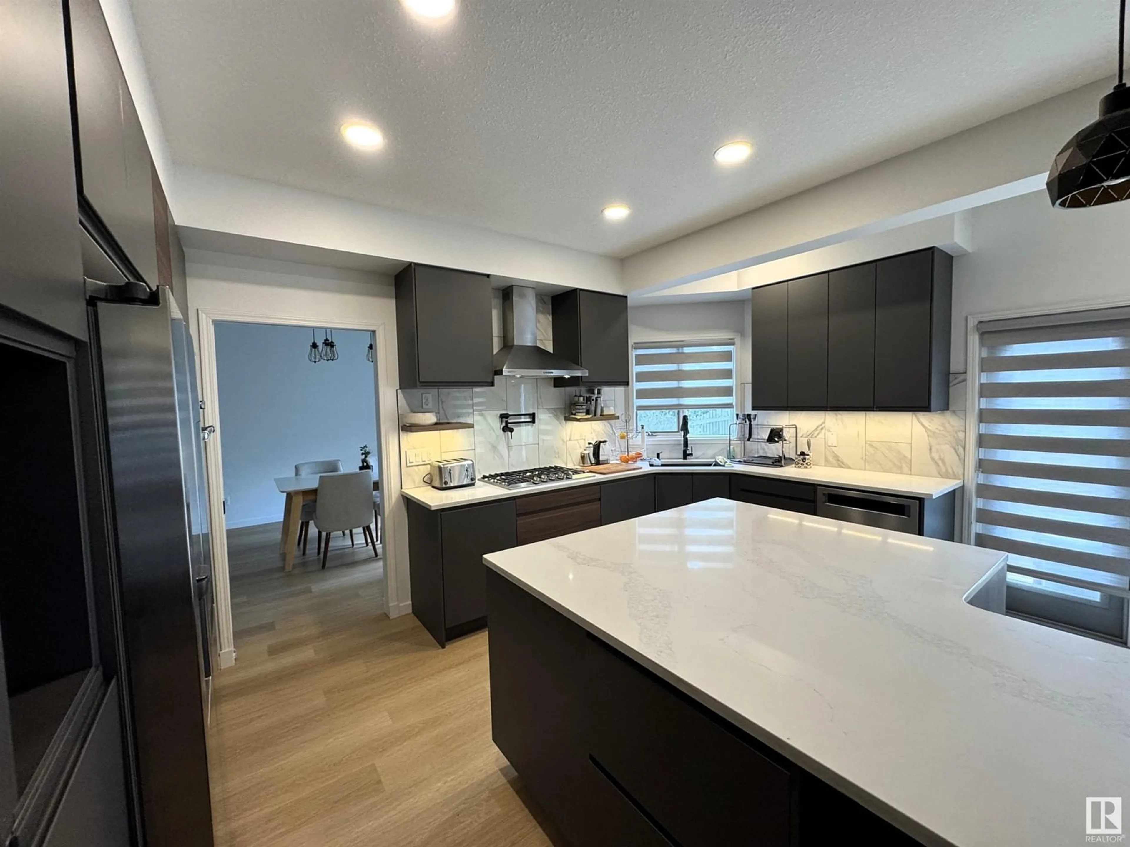 Open concept kitchen, unknown for 18827 51 AV, Edmonton Alberta T6M2K9