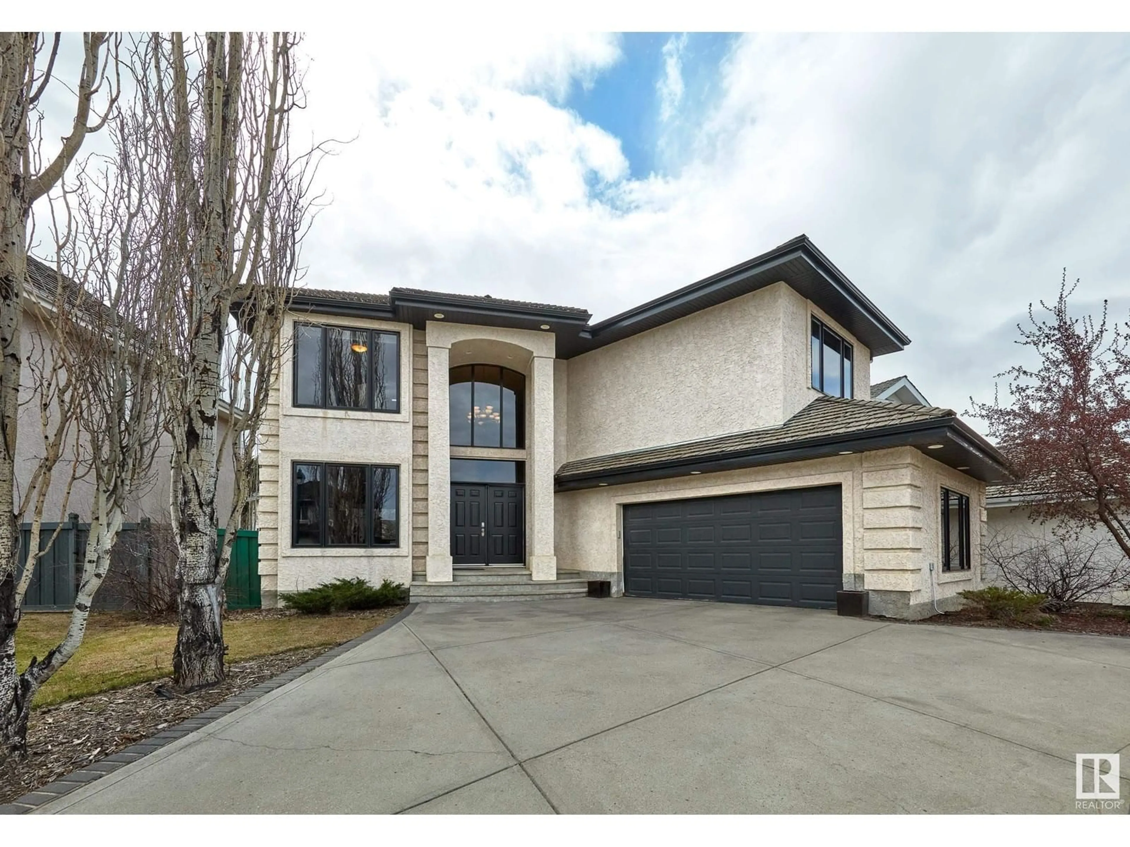 Unknown for 935 HALIBURTON RD, Edmonton Alberta T6R2Z6