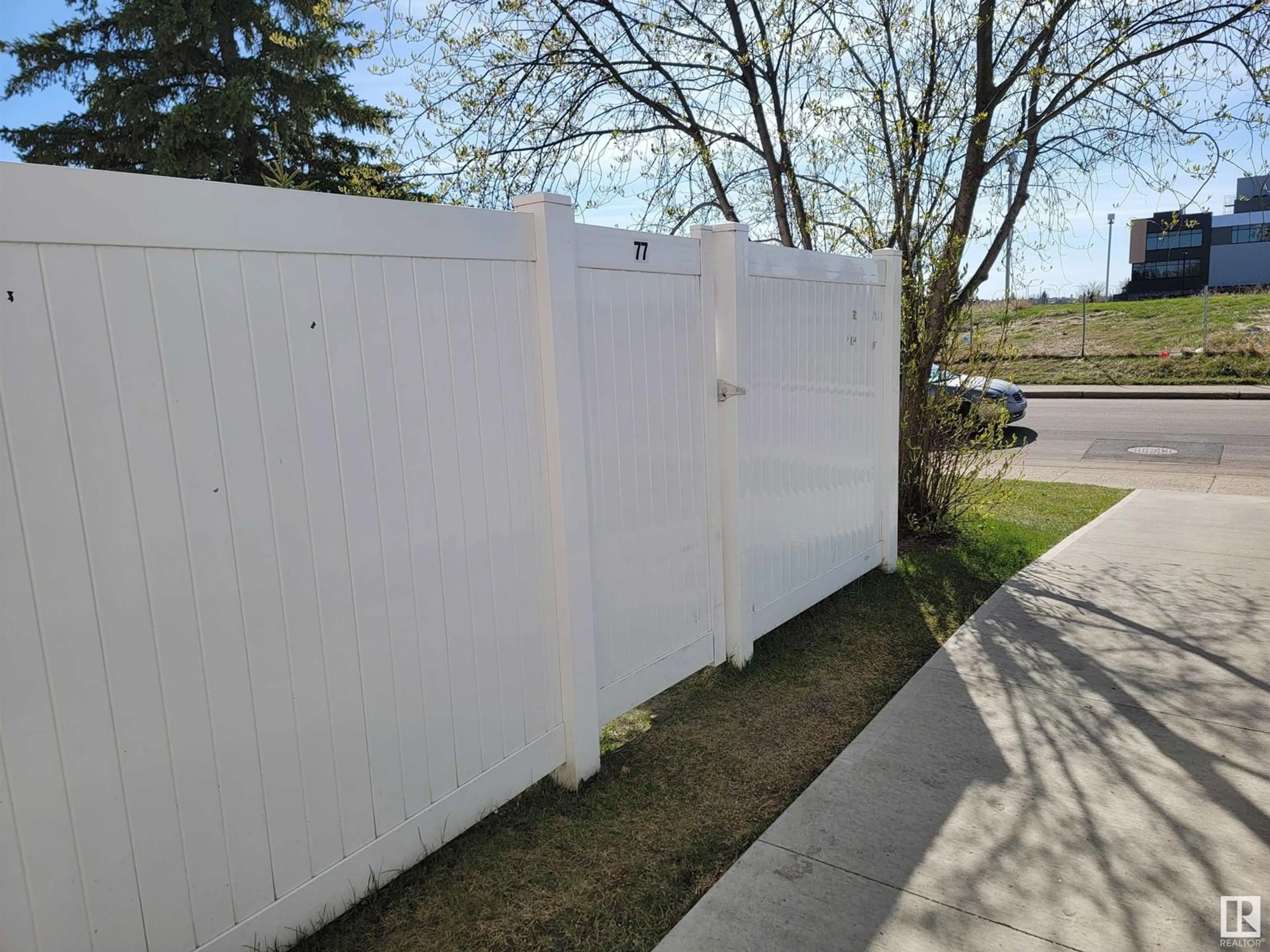 Unknown for NW - 77 LAKEWOOD VG, Edmonton Alberta T6K2B3