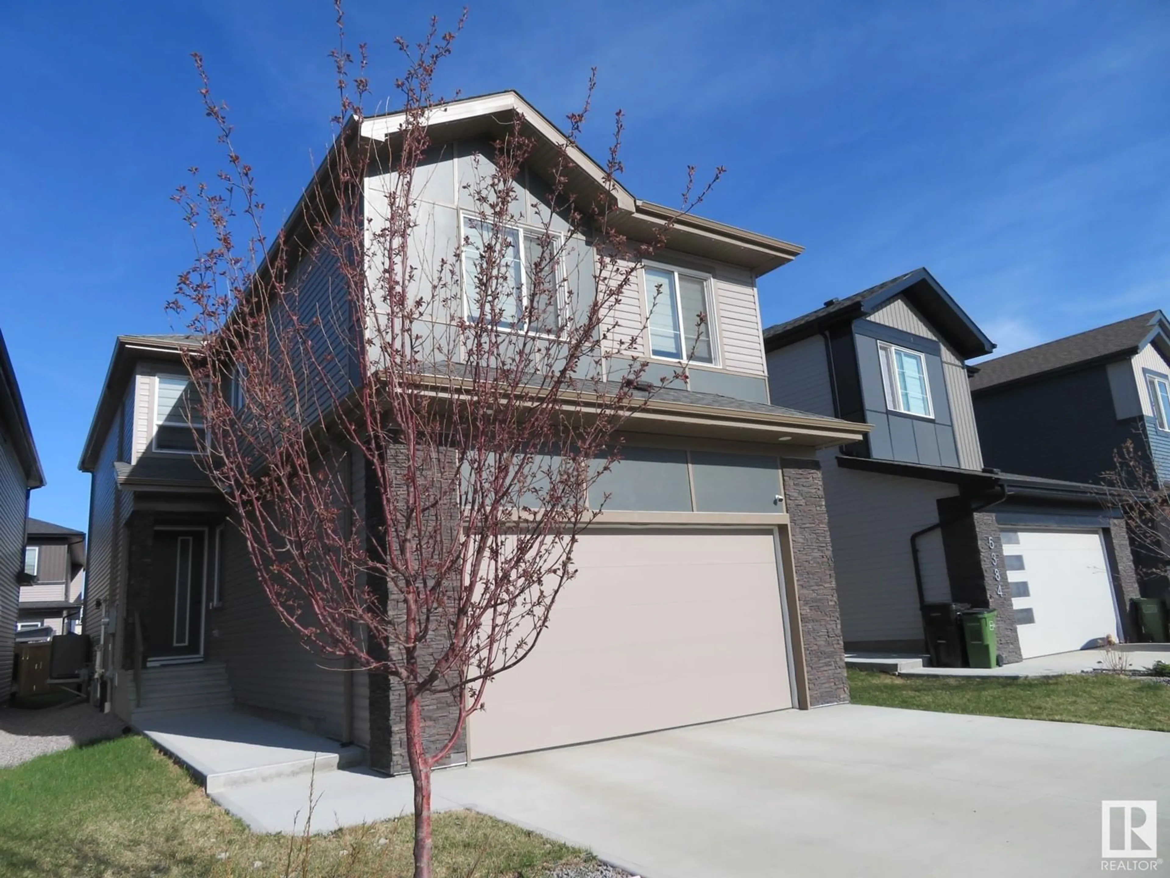 Home with vinyl exterior material, street for 5386 KIMBALL PL, Edmonton Alberta T6W5E5