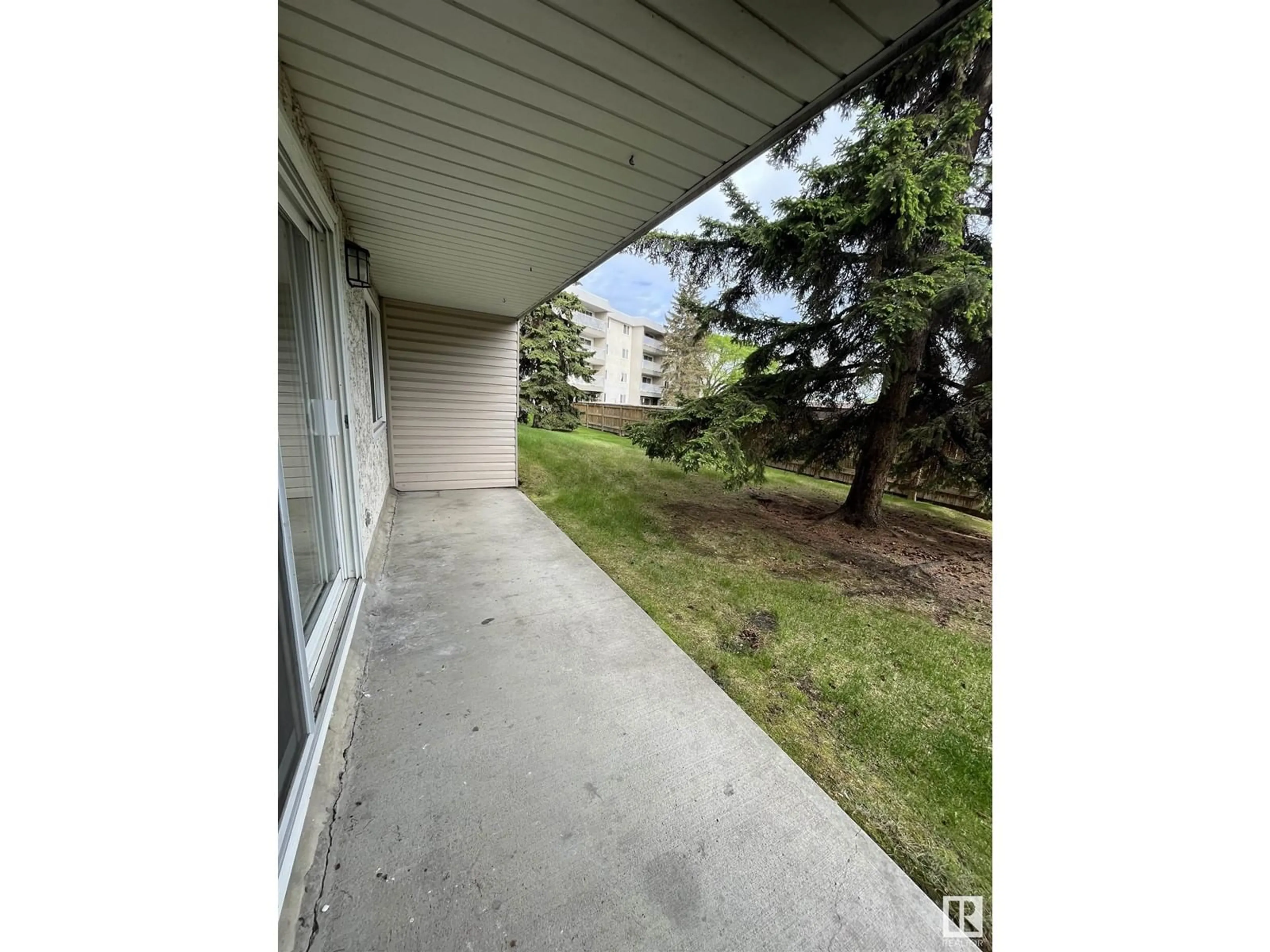 Patio, unknown for #113 - 5125 RIVERBEND RD, Edmonton Alberta T6H5K5
