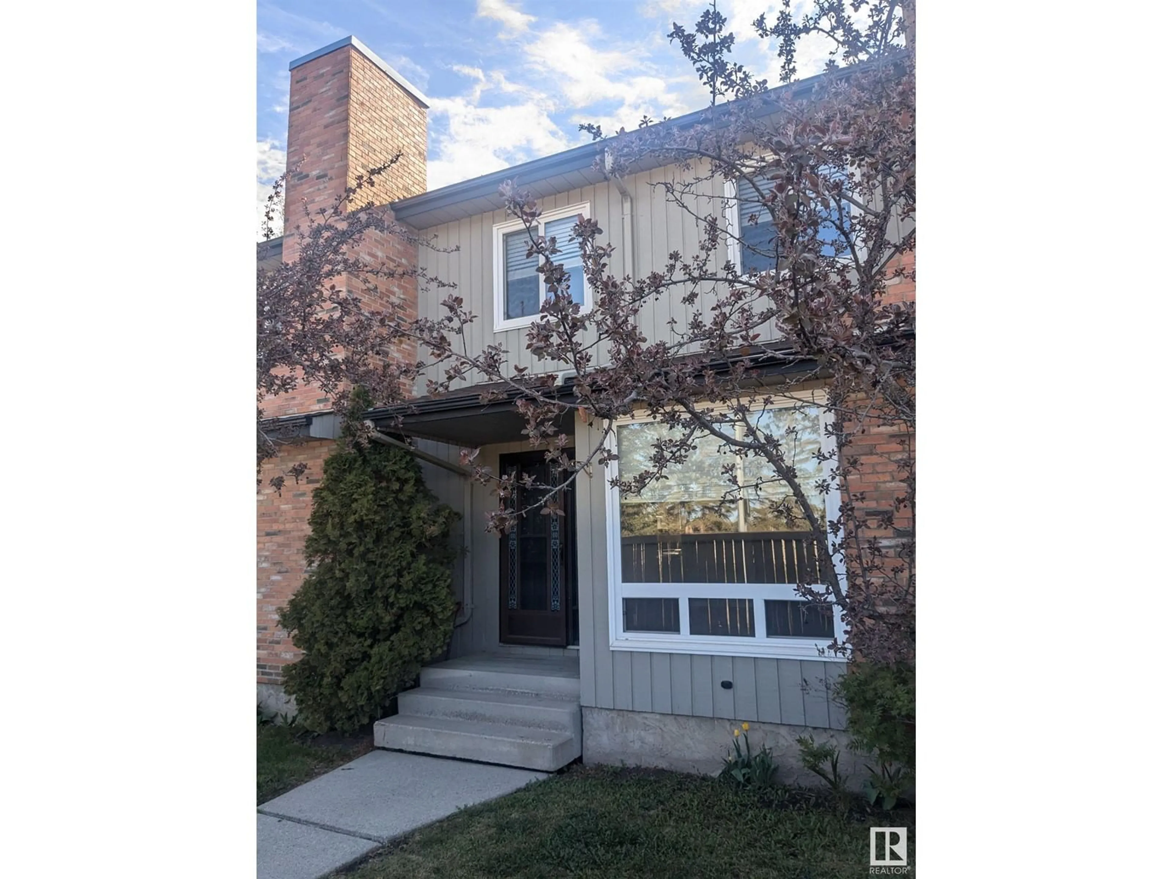 Unknown for 3257 119 ST, Edmonton Alberta T6J5K7
