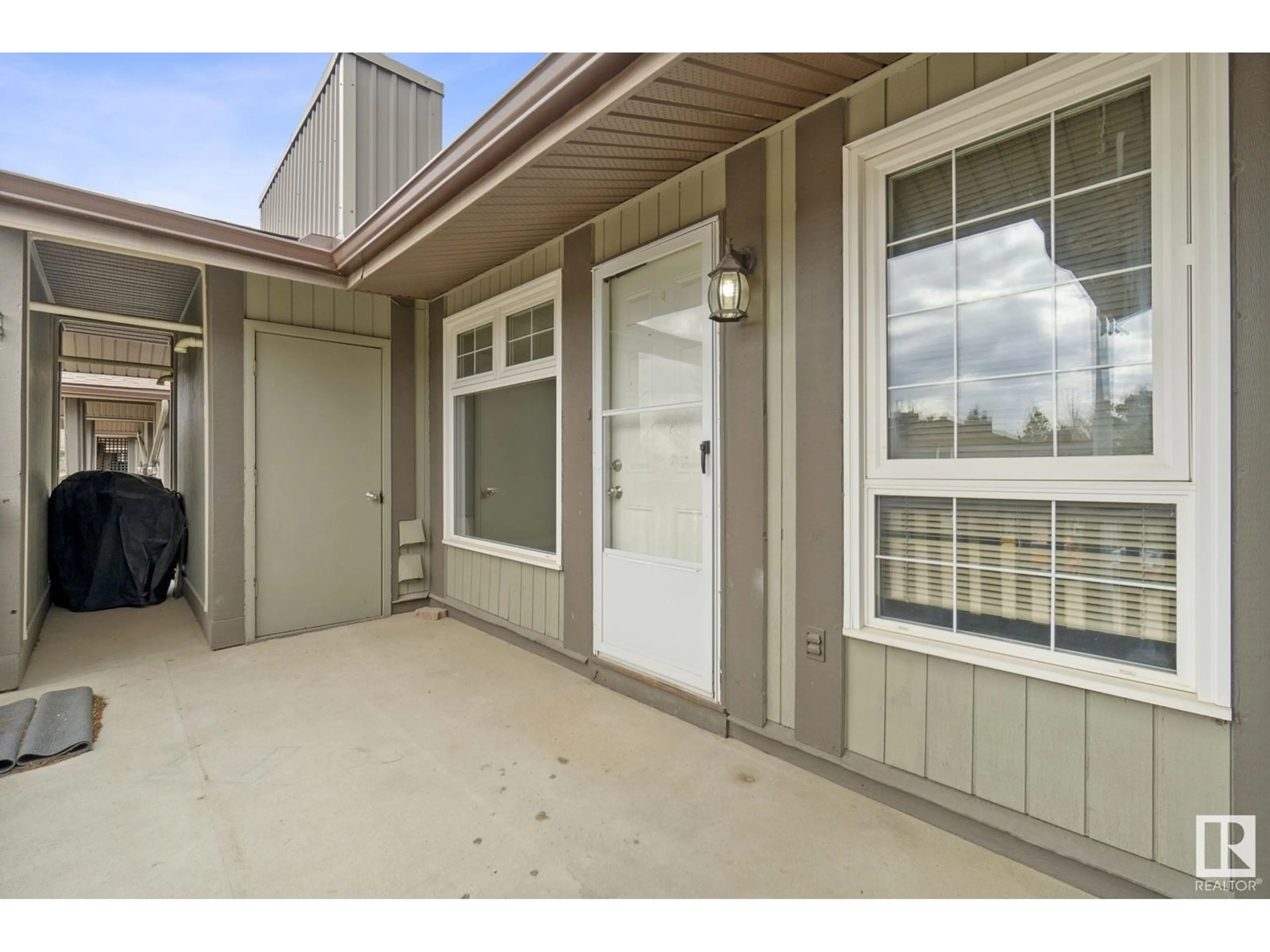 Unknown for NW - 5756 172 ST, Edmonton Alberta T6M1B4