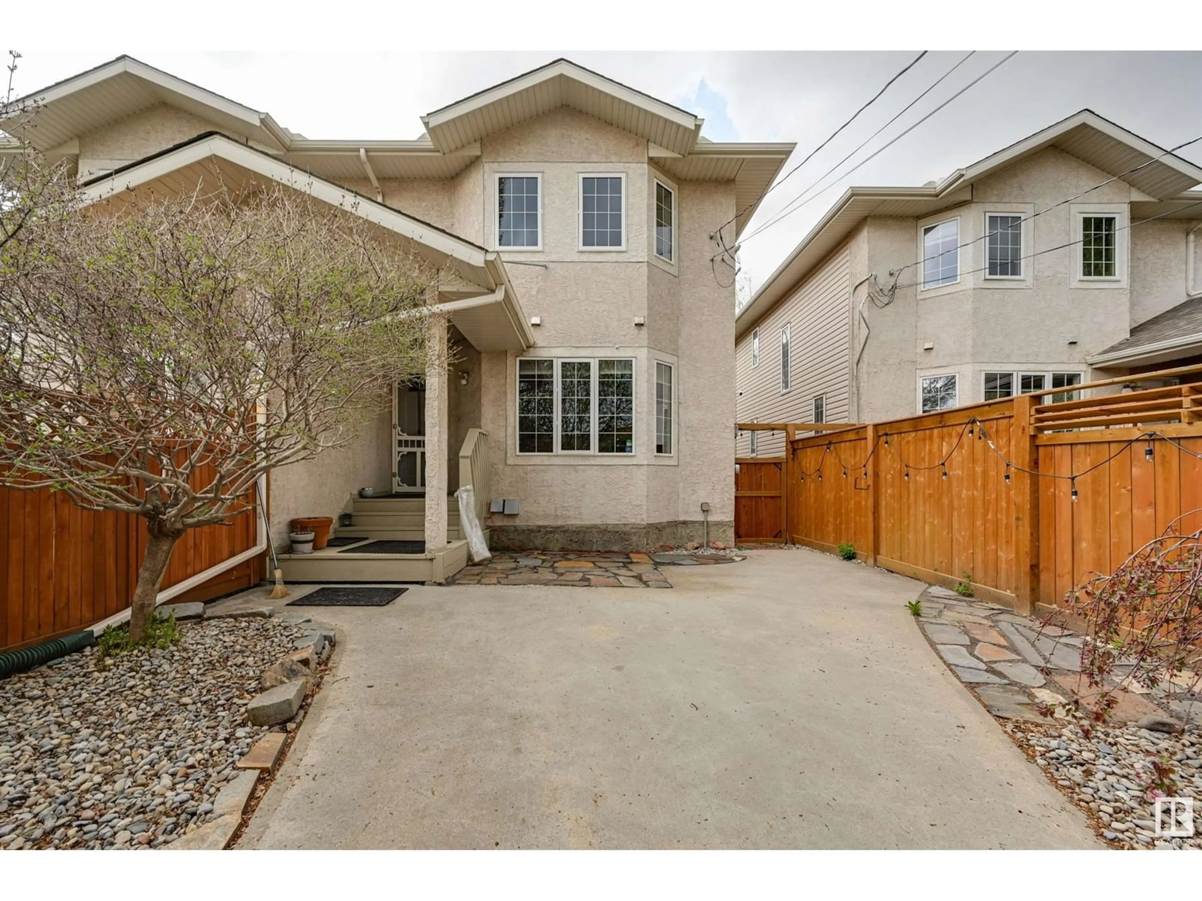Unknown for NW - 11725 122 ST, Edmonton Alberta T5M0B6