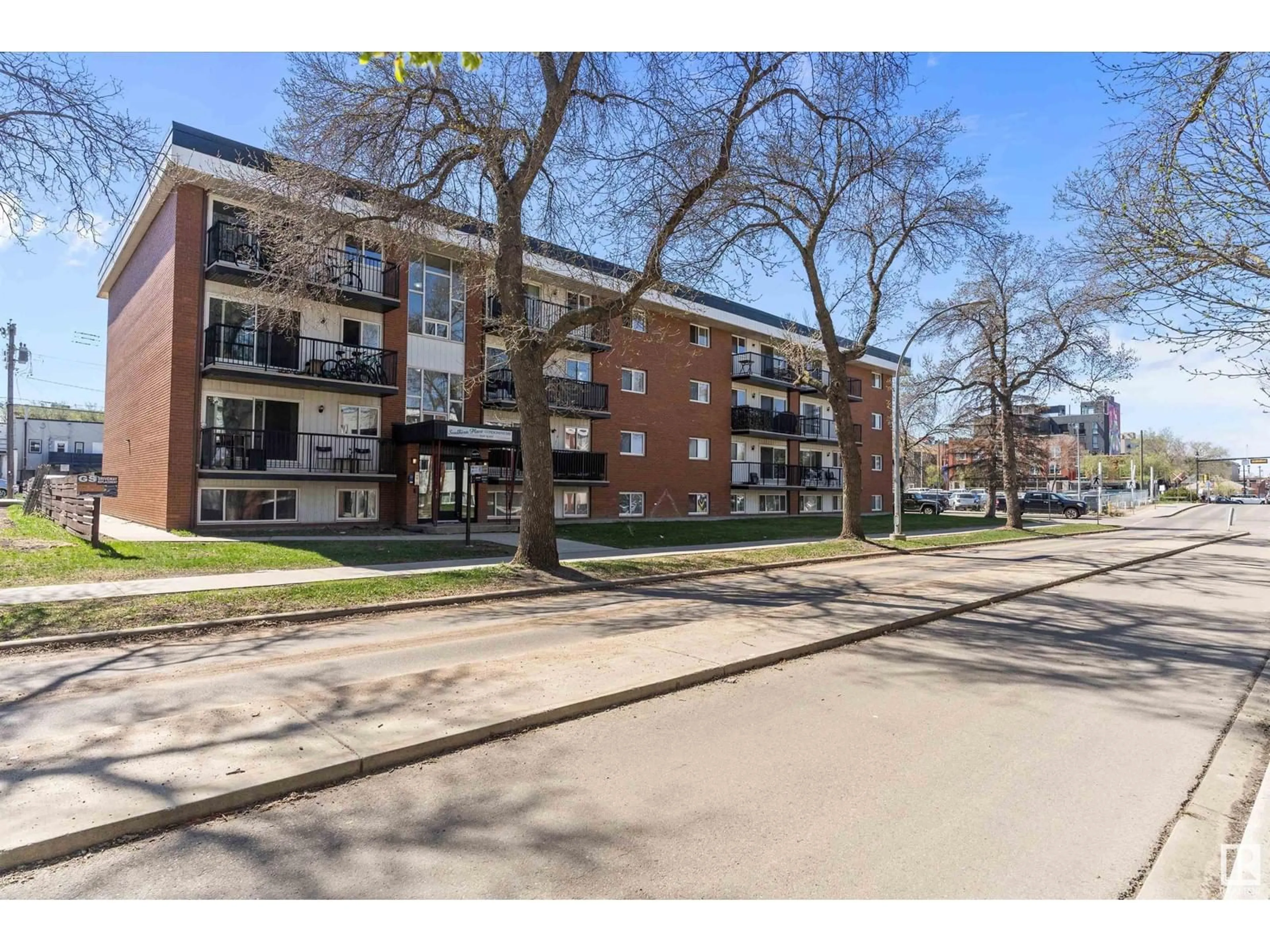 Unknown for #303 - 10149 83 AV, Edmonton Alberta T6E2C5
