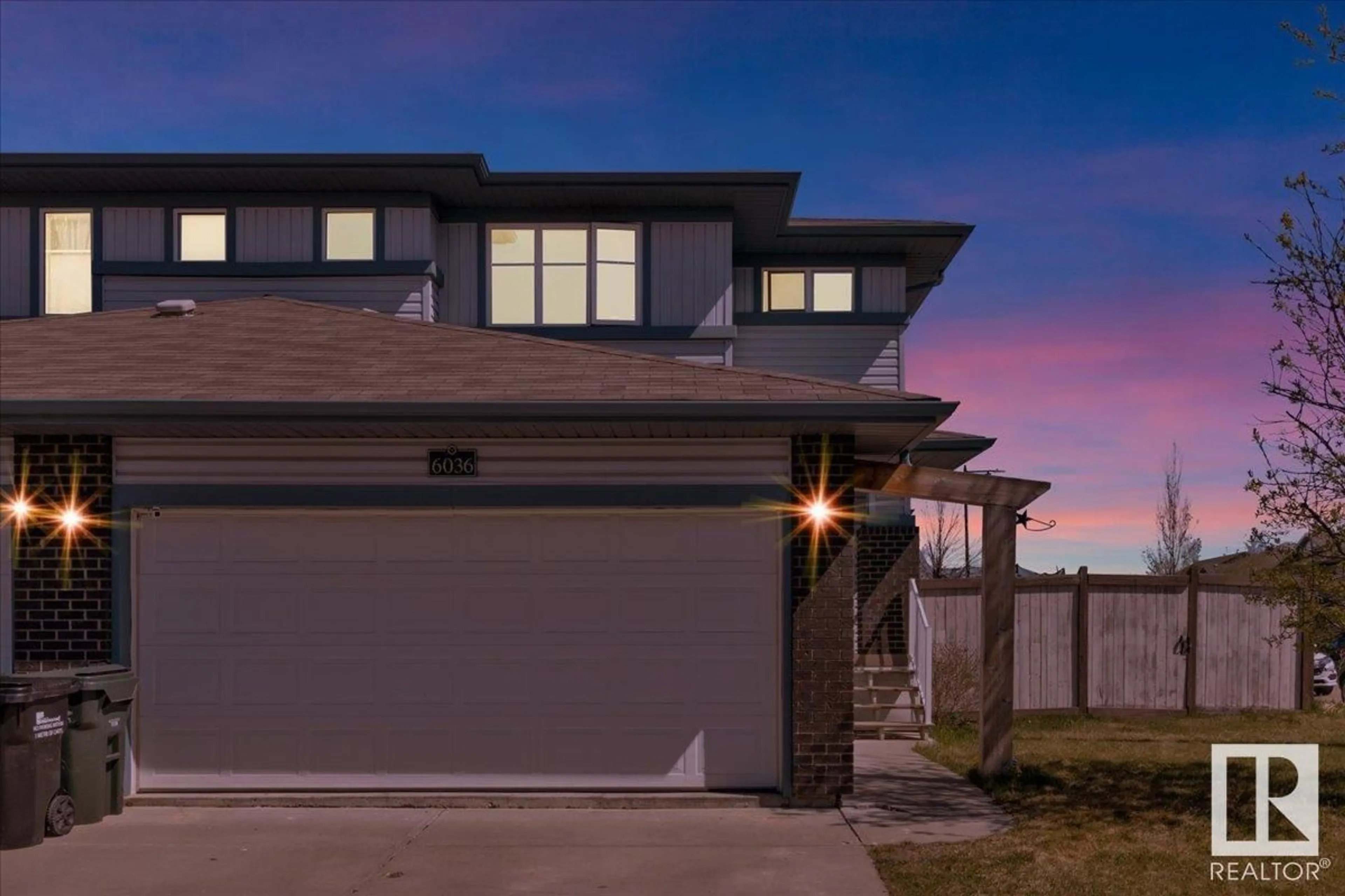 Home with vinyl exterior material, street for 6036 SUNBROOK LD, Sherwood Park Alberta T8H0J6