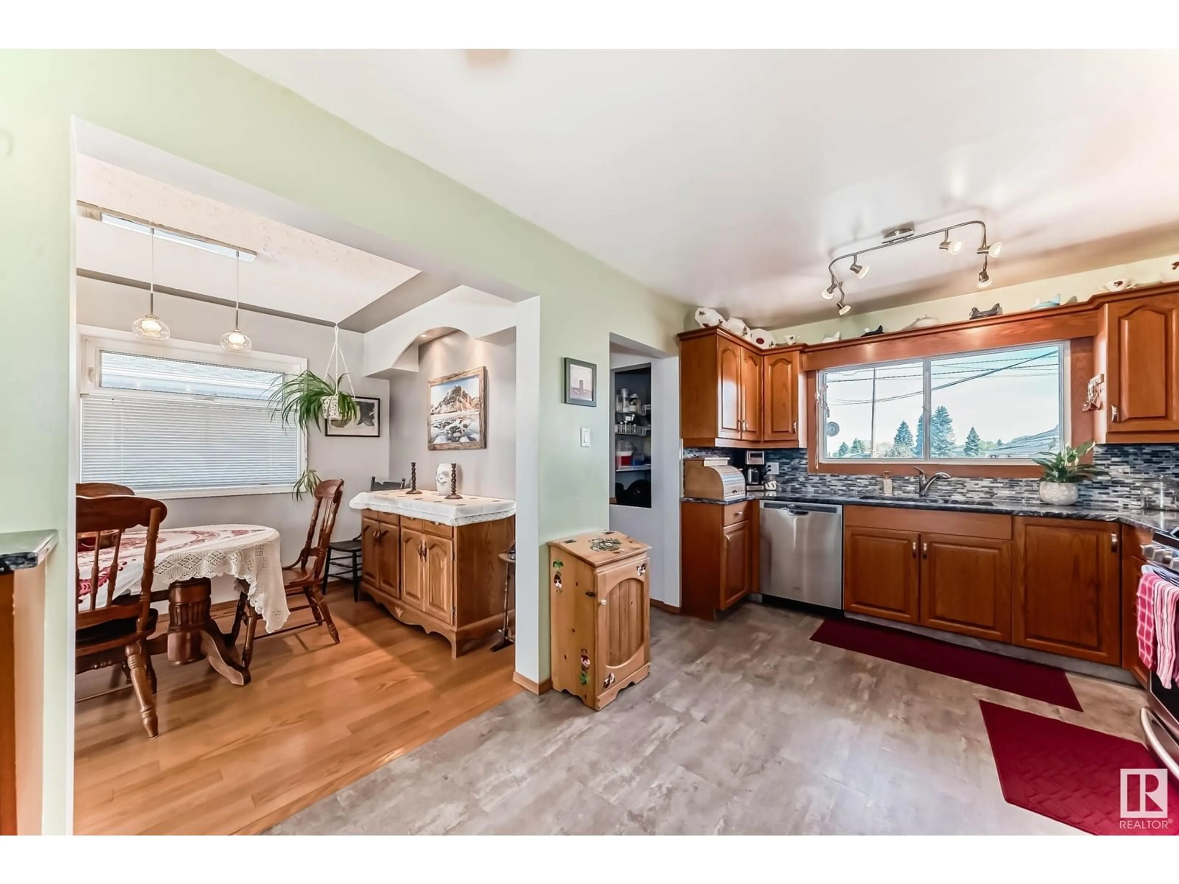 Open concept kitchen, unknown for 6916 98A AV, Edmonton Alberta T6A0C1