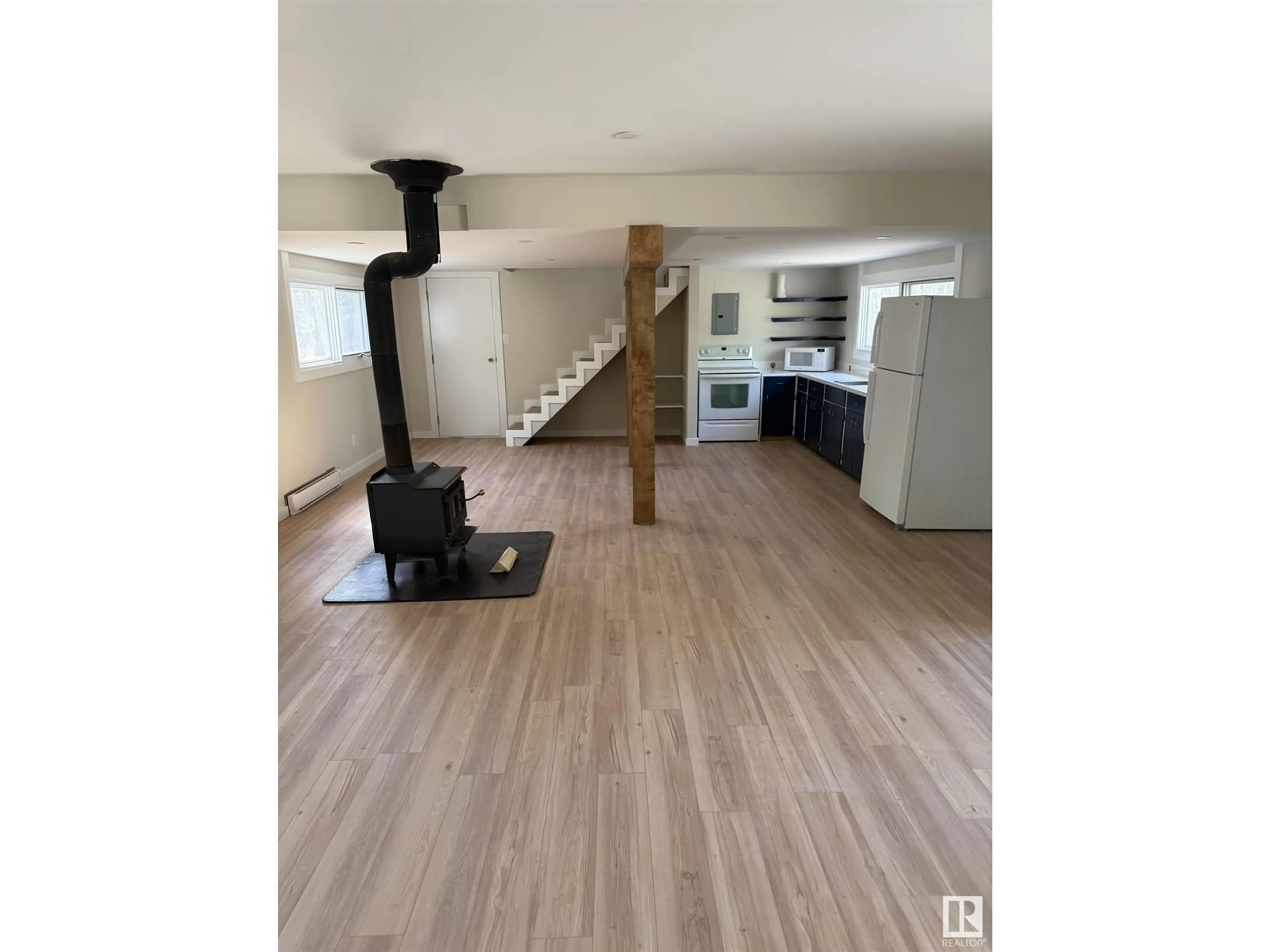 A pic of a room for 66 TWP ROAD 480, Rural Wetaskiwin County Alberta T0C2P0