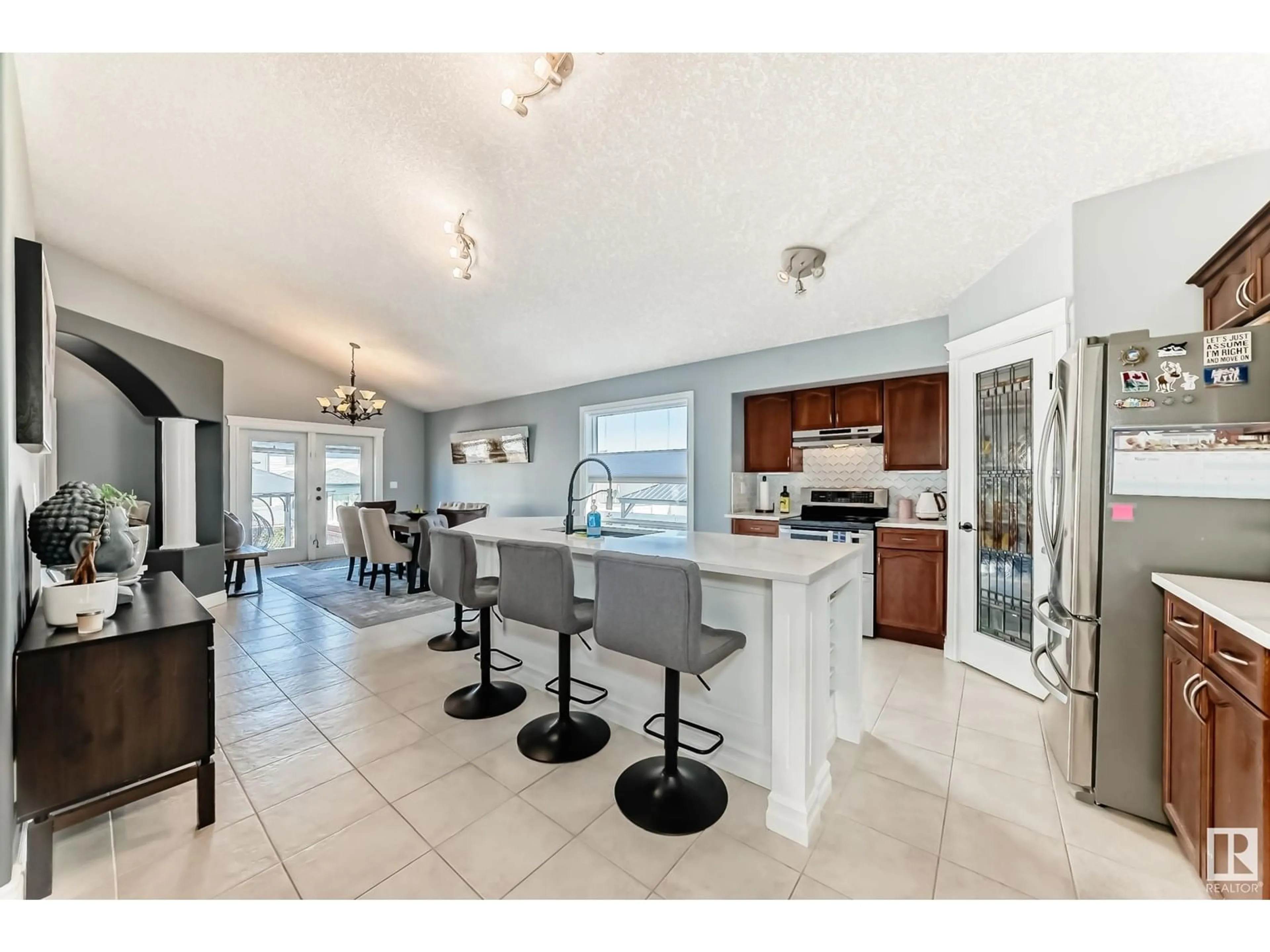 Open concept kitchen, ceramic/tile floor for 4708 164 AV, Edmonton Alberta T5Y0A5