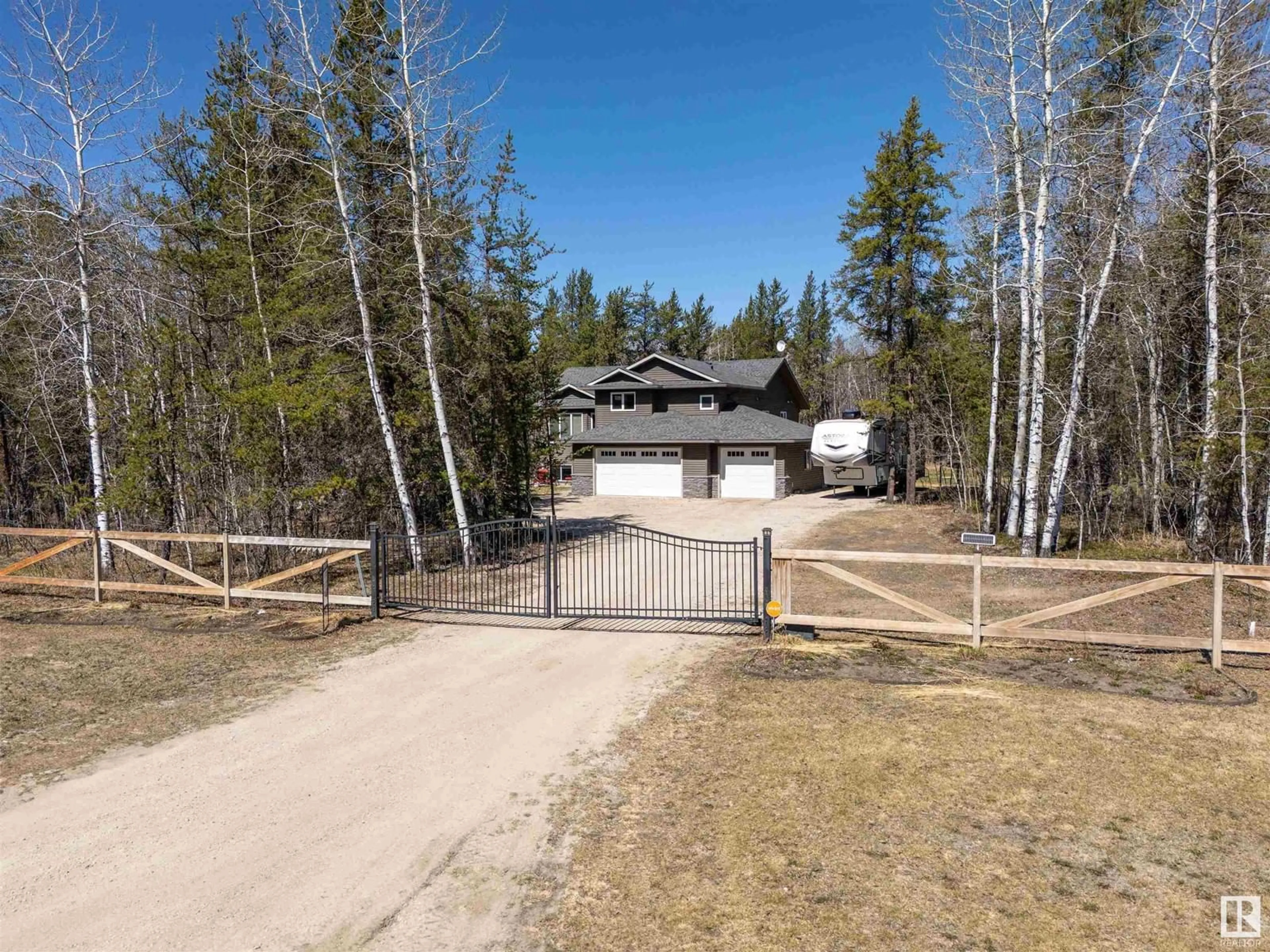A pic from outside/outdoor area/front of a property/back of a property/a pic from drone, street for 2 62101 RGE RD 421, Rural Bonnyville M.D. Alberta T9M1P2