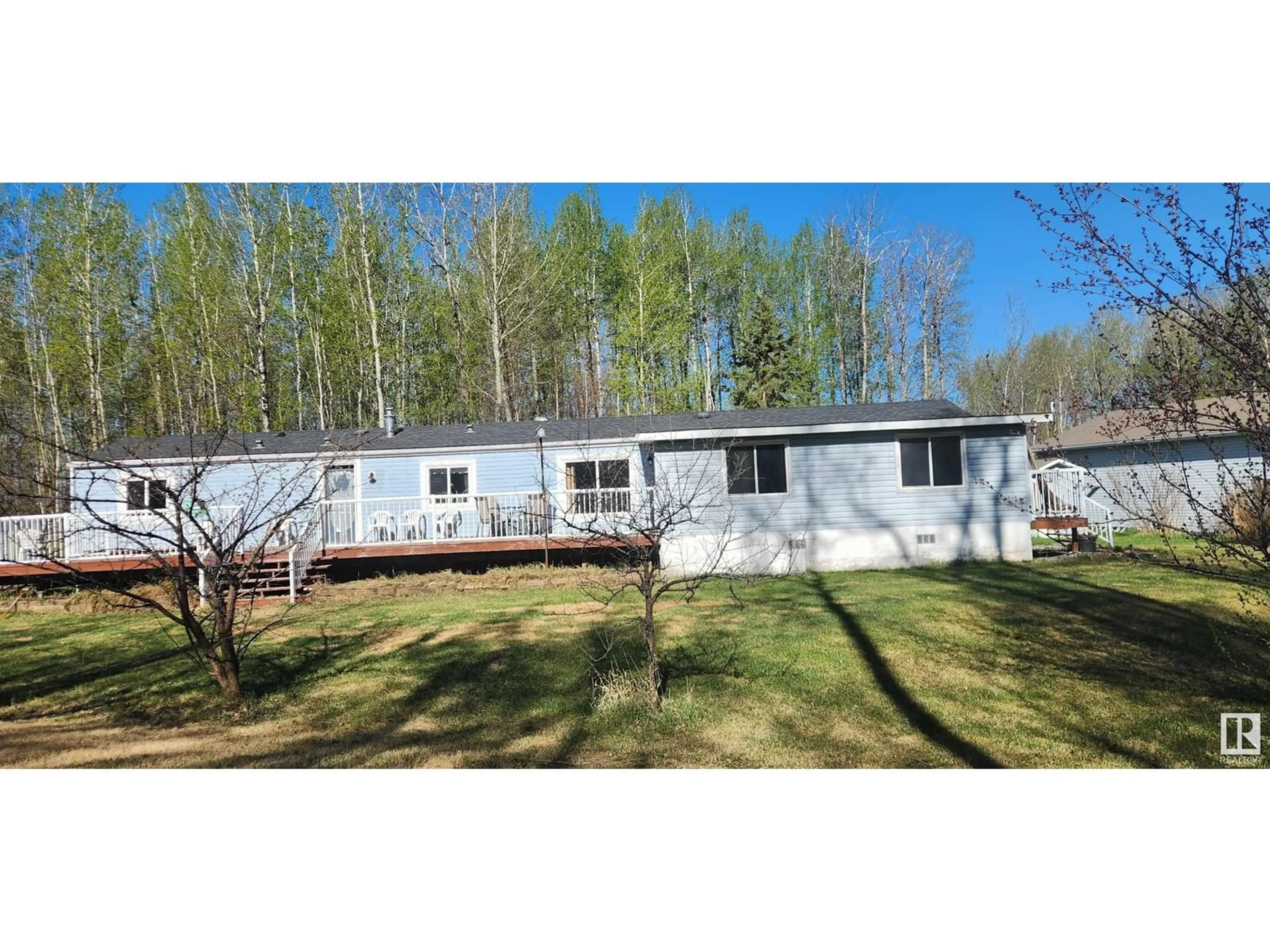 Home with vinyl exterior material, unknown for 801 - 63213 HI, Rural Westlock County Alberta T0G0S0