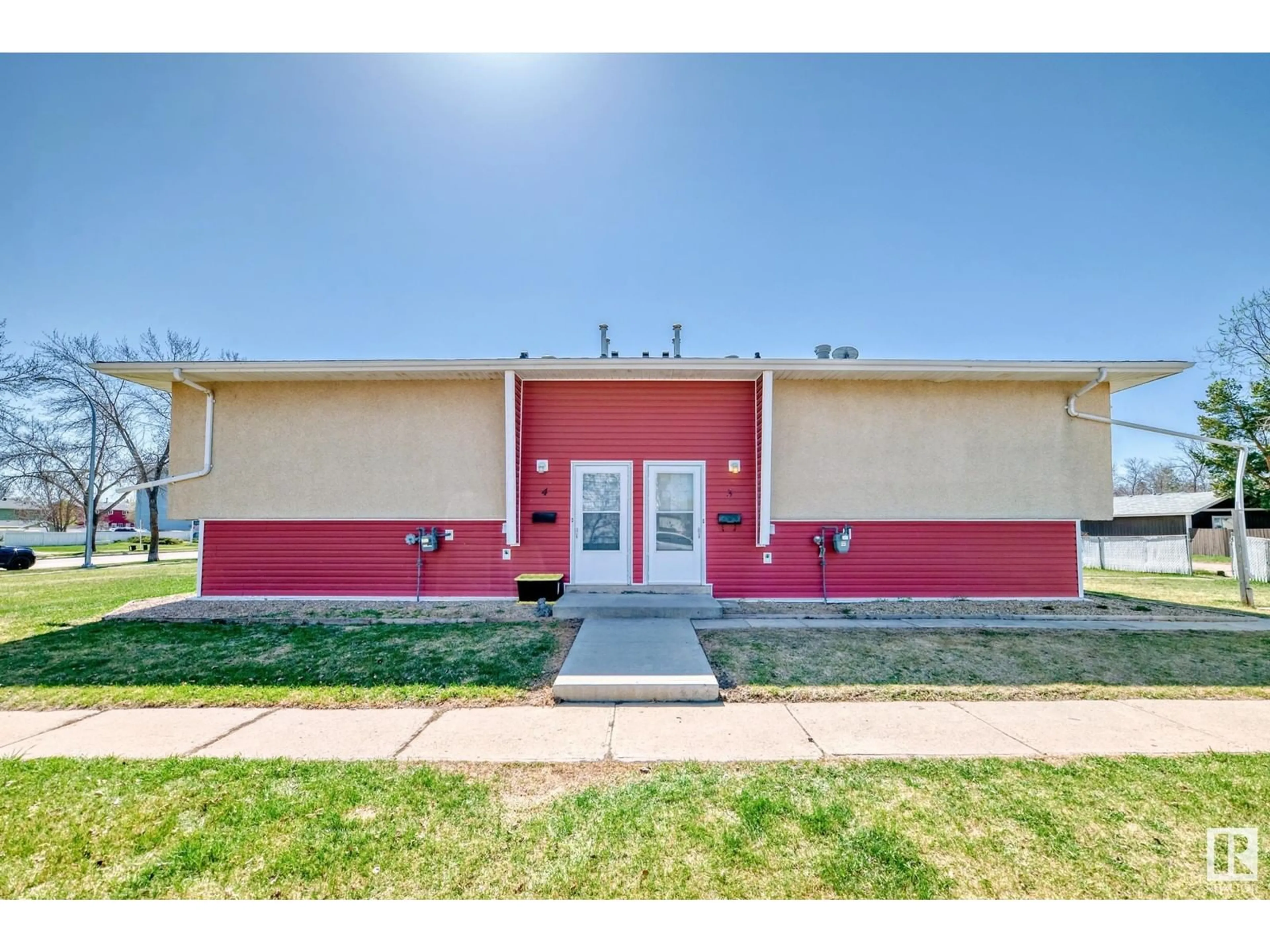 Unknown for 122 MT. PLEASANT DR, Camrose Alberta T4V2Y1
