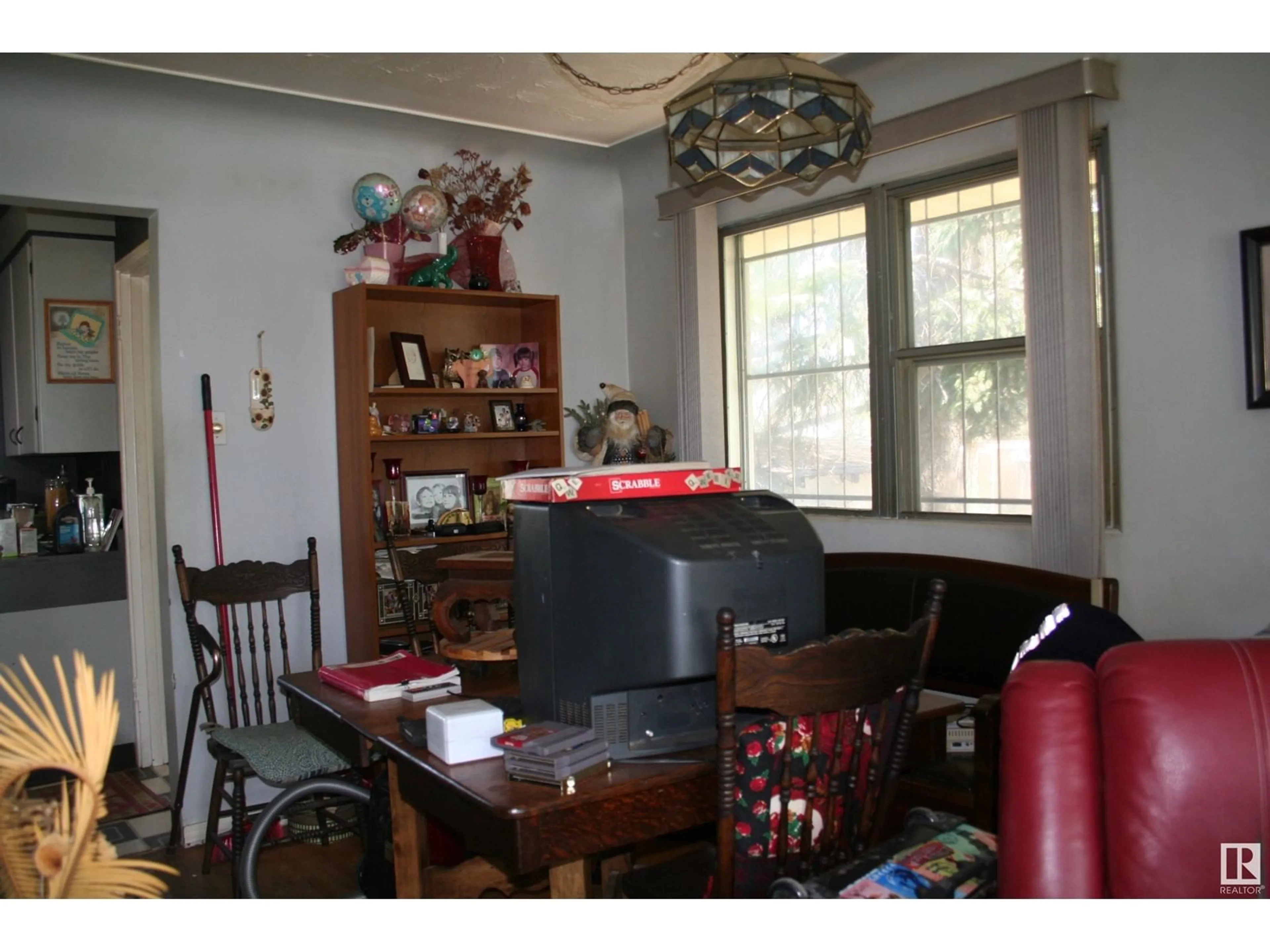 A pic of a room for 14532 106A AV, Edmonton Alberta T5N1E6