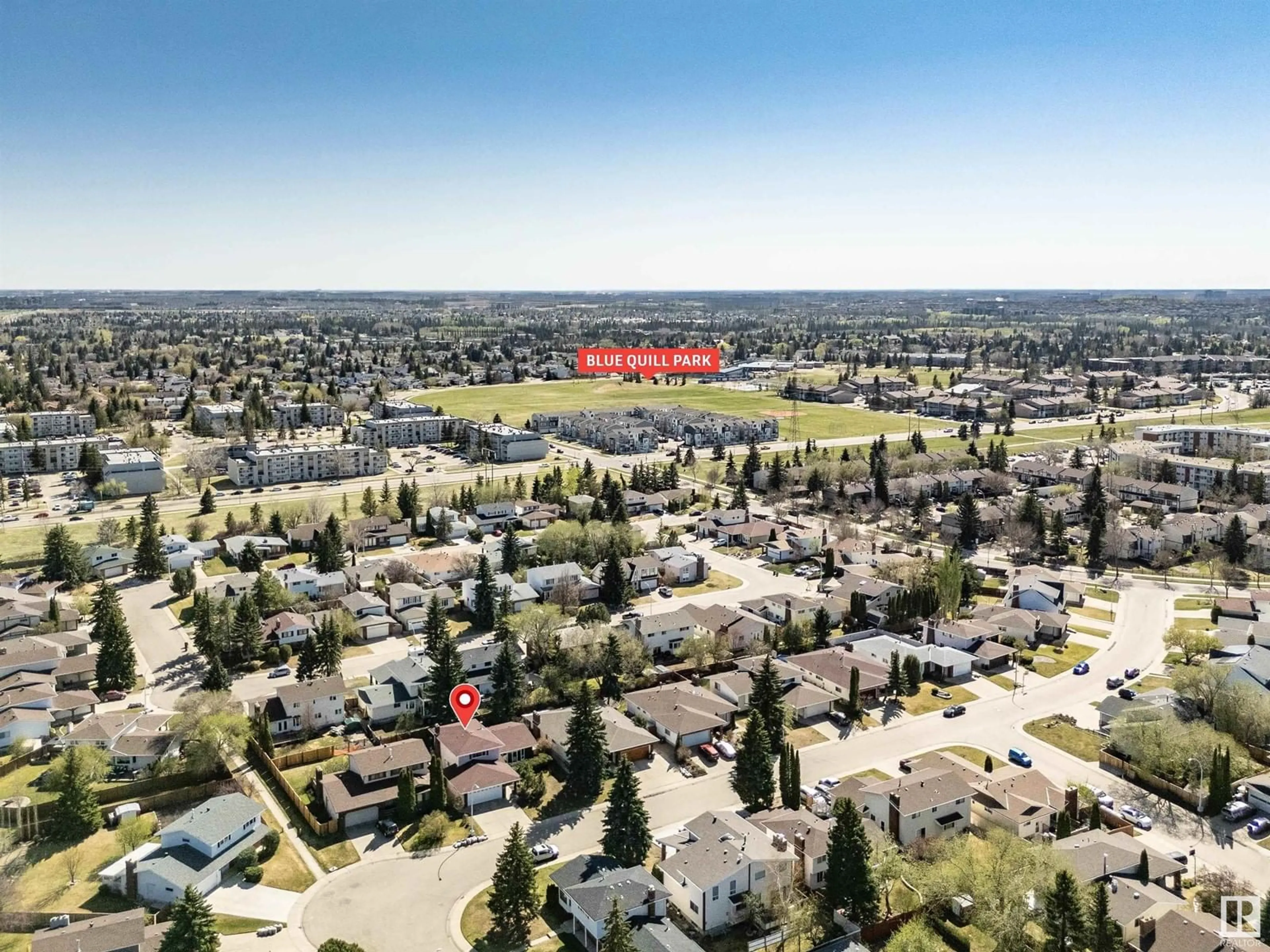 A pic from outside/outdoor area/front of a property/back of a property/a pic from drone, unknown for 11119 30 AV, Edmonton Alberta T6J3Y7