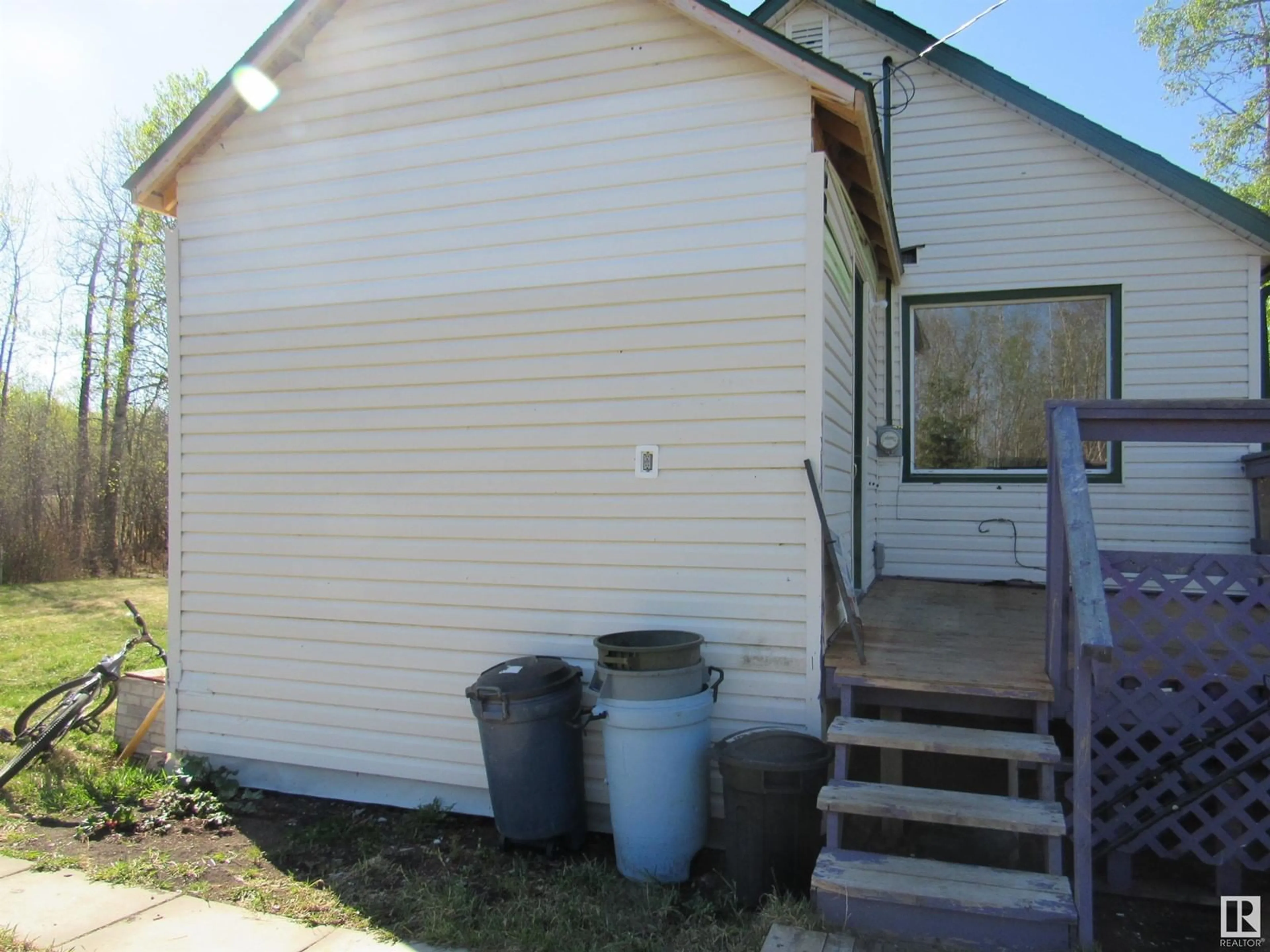 Shed for 101 57312 RANGE RD 25, Rural Barrhead County Alberta T0E1A0