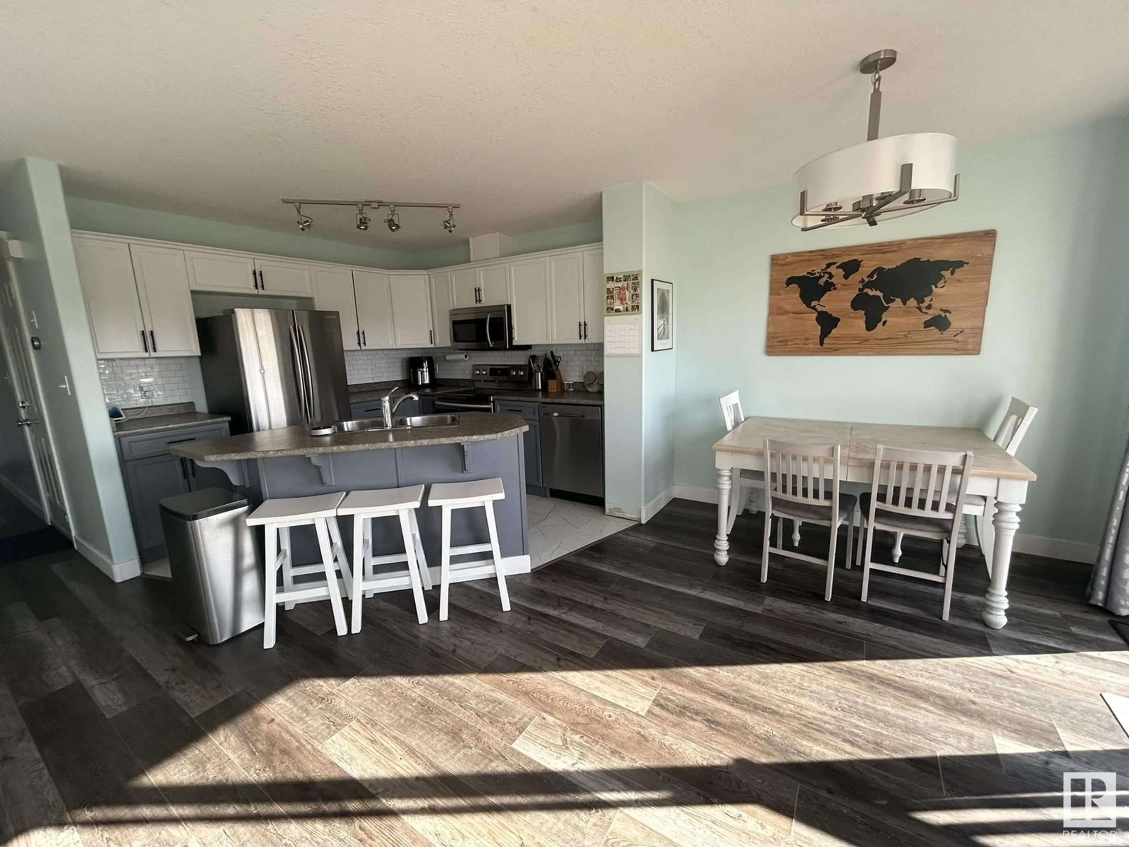 Open concept kitchen, unknown for 64 MERIDIAN LO, Stony Plain Alberta T7Z0B8