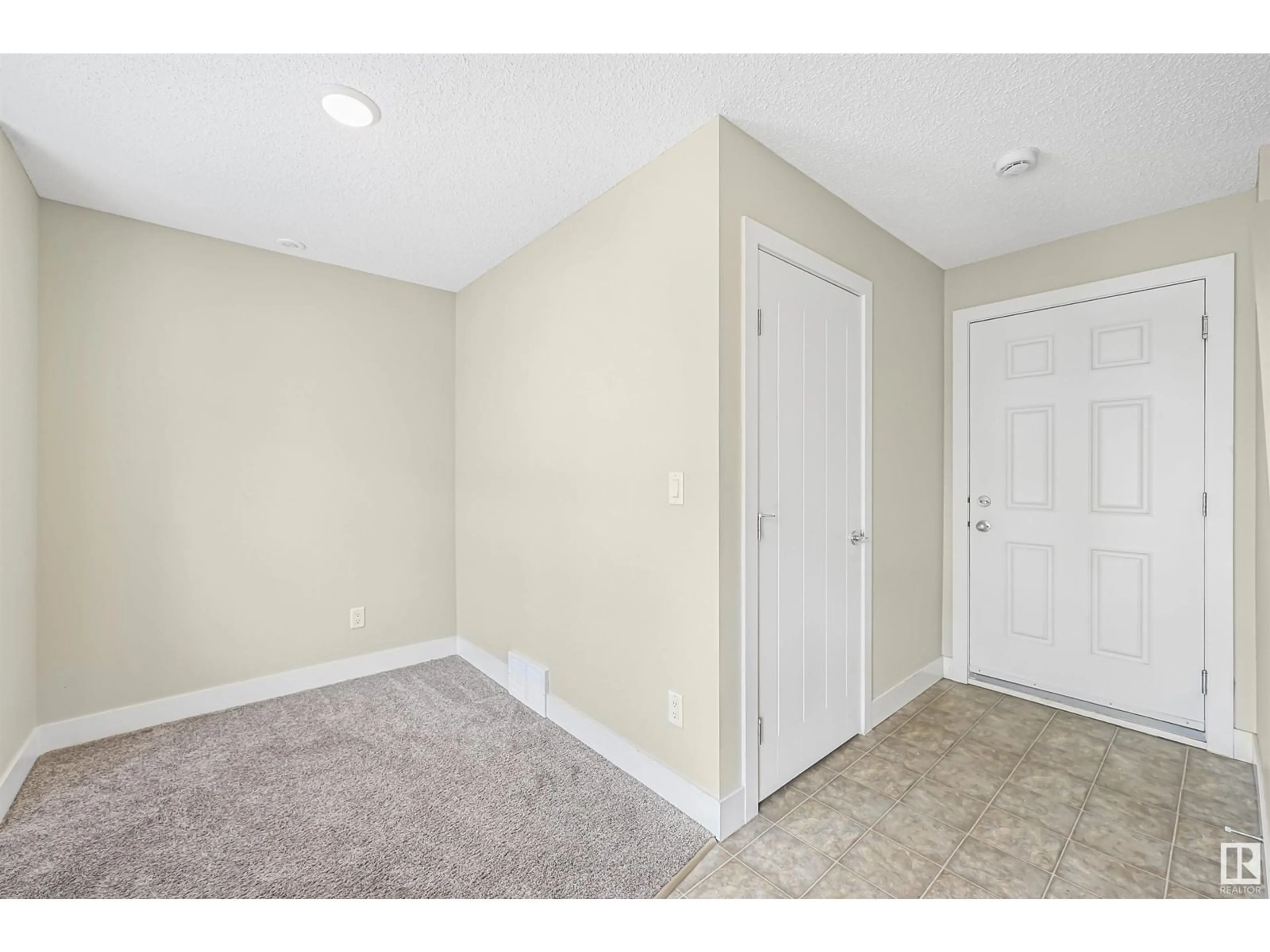 Unknown for #102 - 804 WELSH DR, Edmonton Alberta T6X1Y8