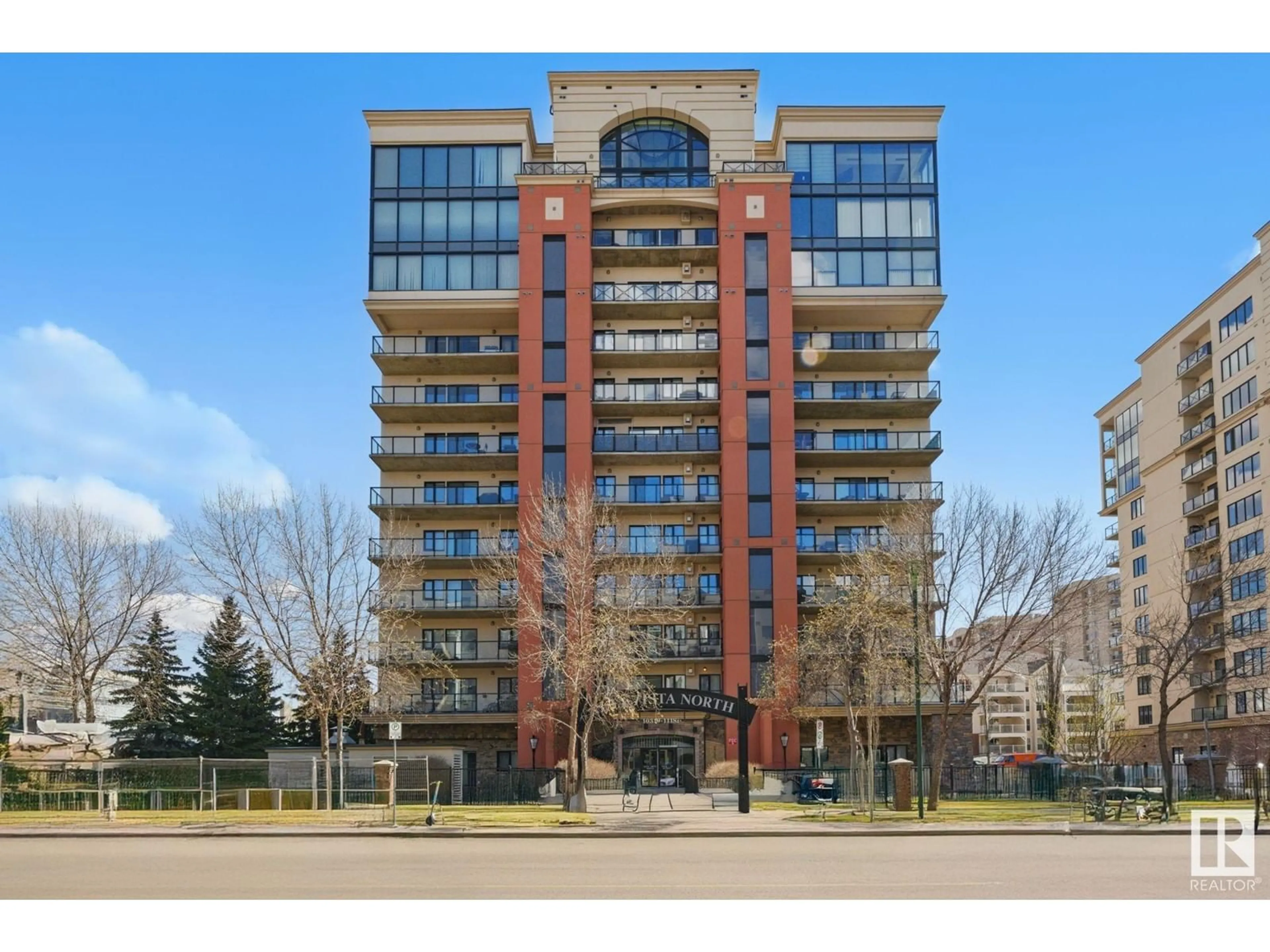 Indoor foyer for NW - 1201 10319 ST, Edmonton Alberta T5K0A2