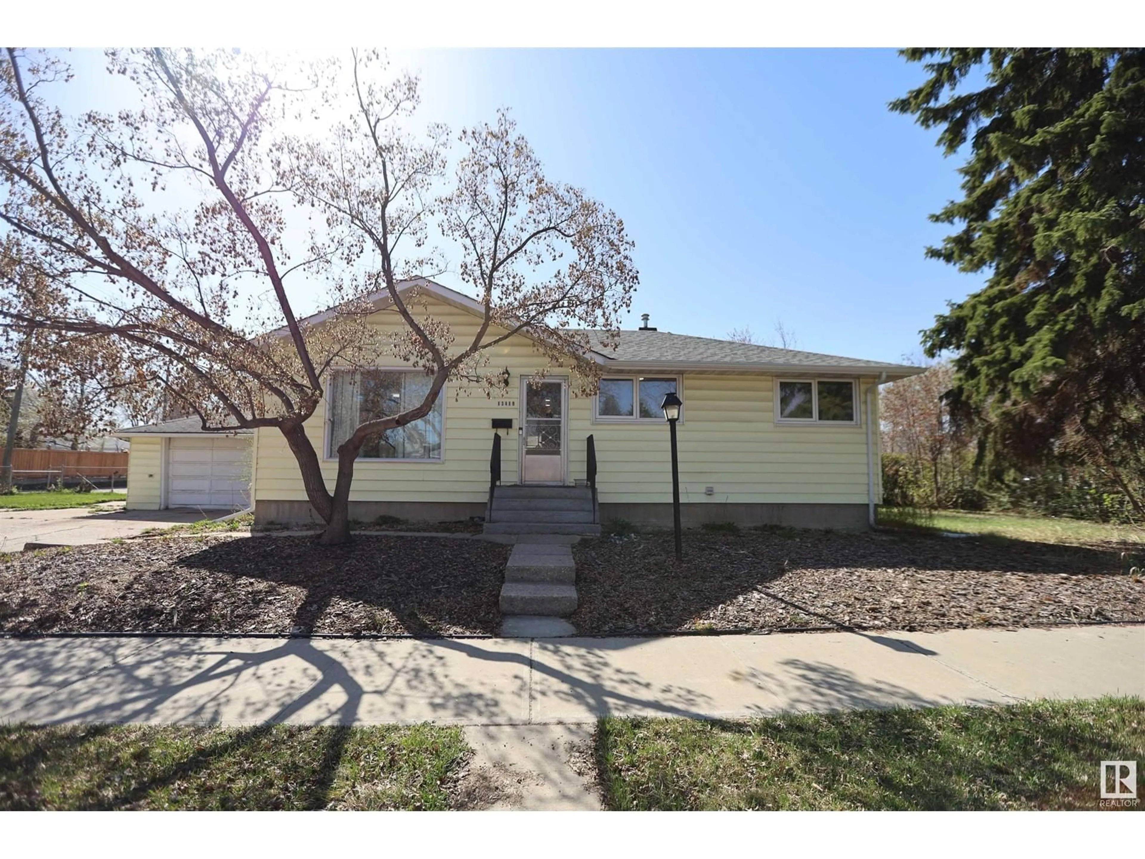 Unknown for 13419 124 AV, Edmonton Alberta T5L3A4