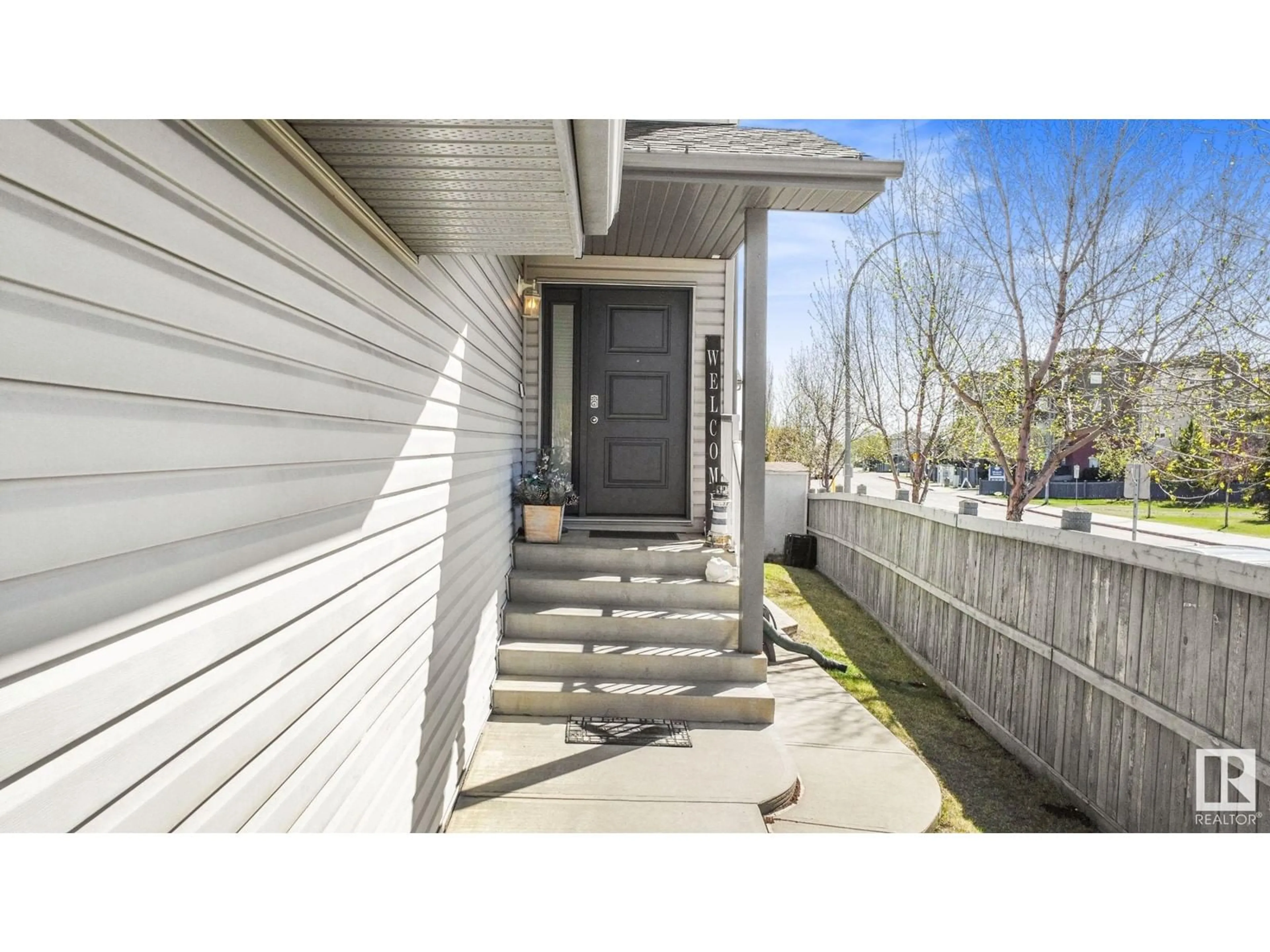 Unknown for NW - 16207 54B ST, Edmonton Alberta T5Y0E8
