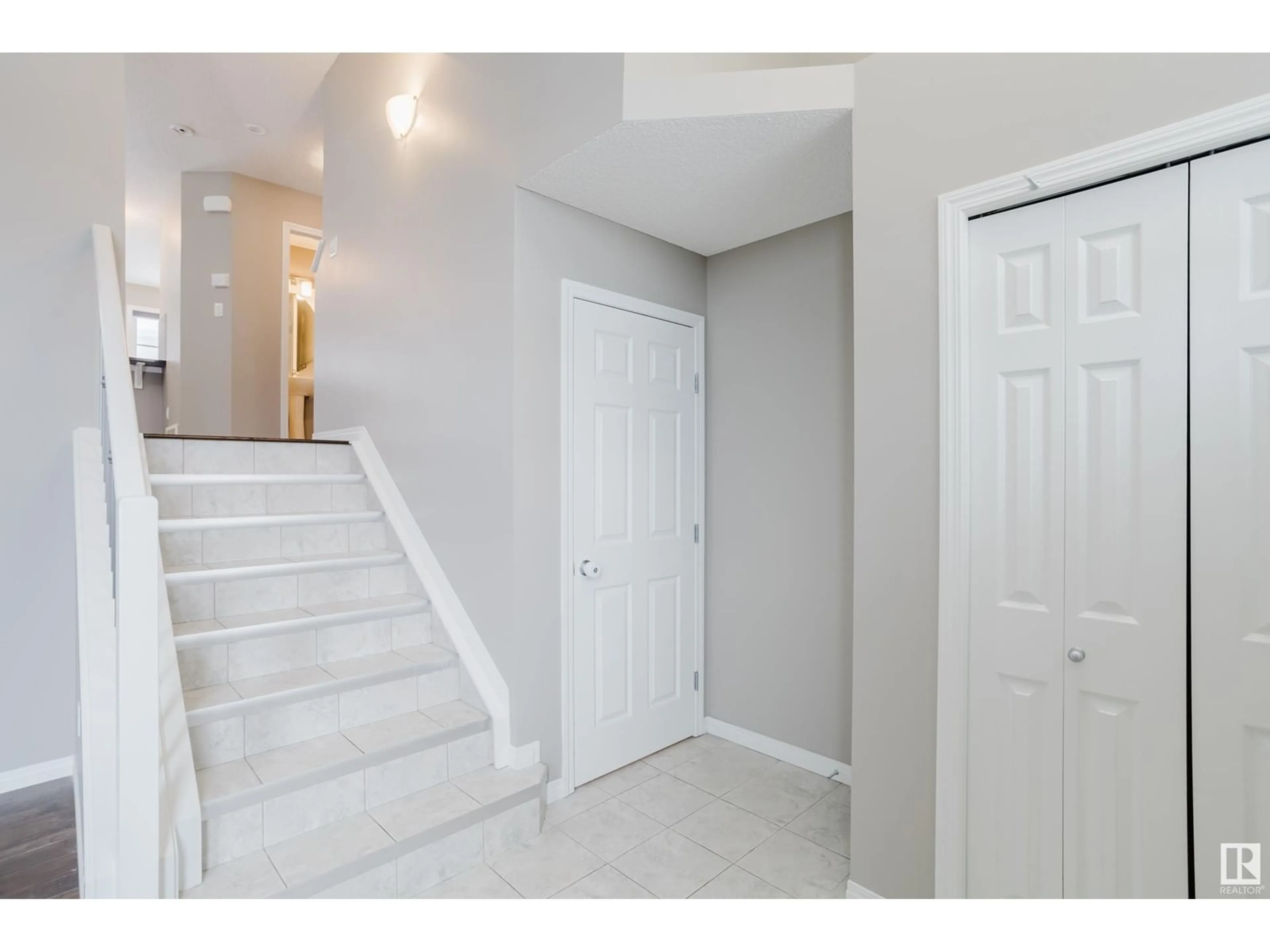 Unknown for #14 - 2905 141 ST, Edmonton Alberta T6W3M4
