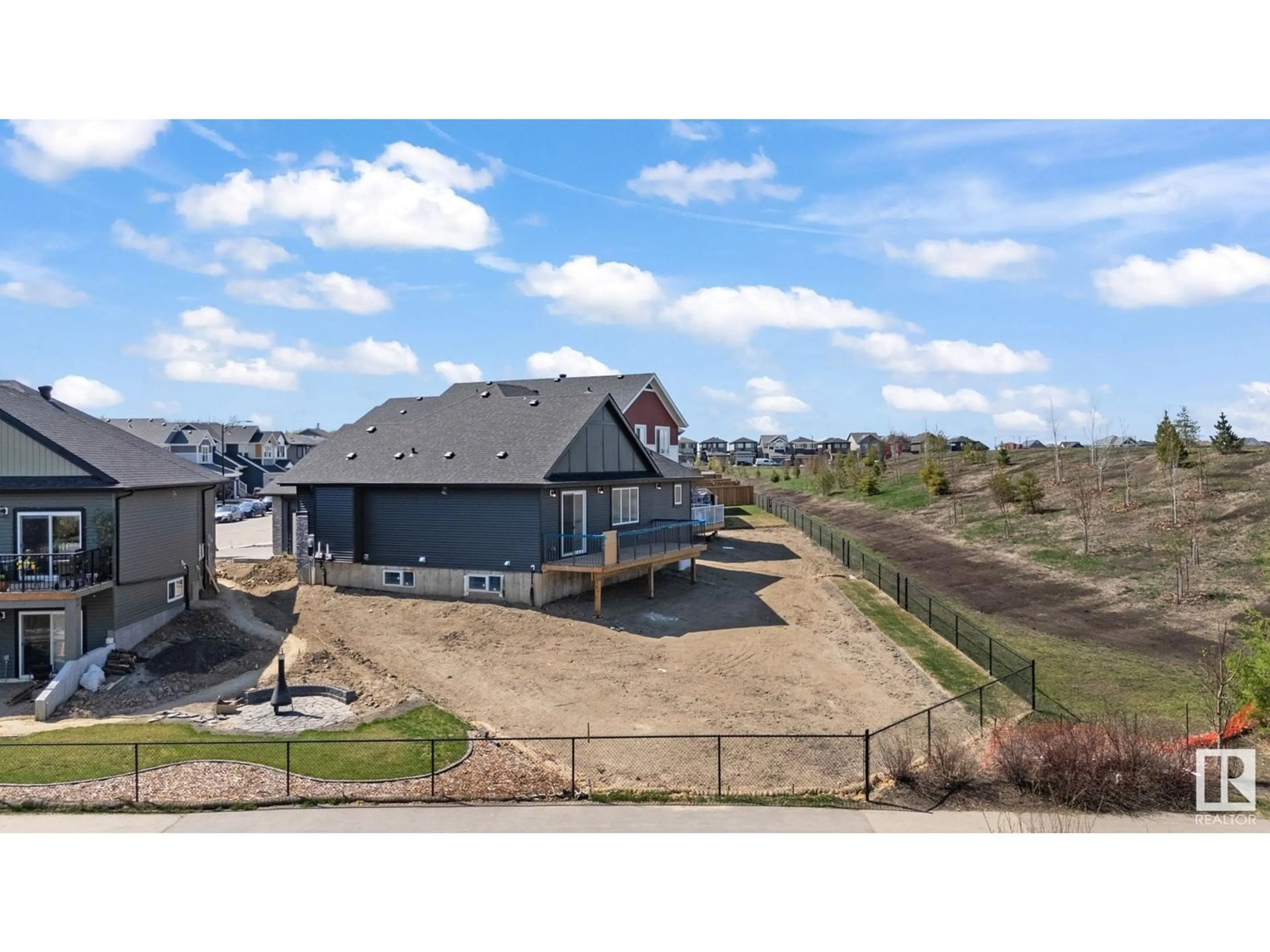 A pic from outside/outdoor area/front of a property/back of a property/a pic from drone, unknown for 20908 128 AV, Edmonton Alberta T5S0R6