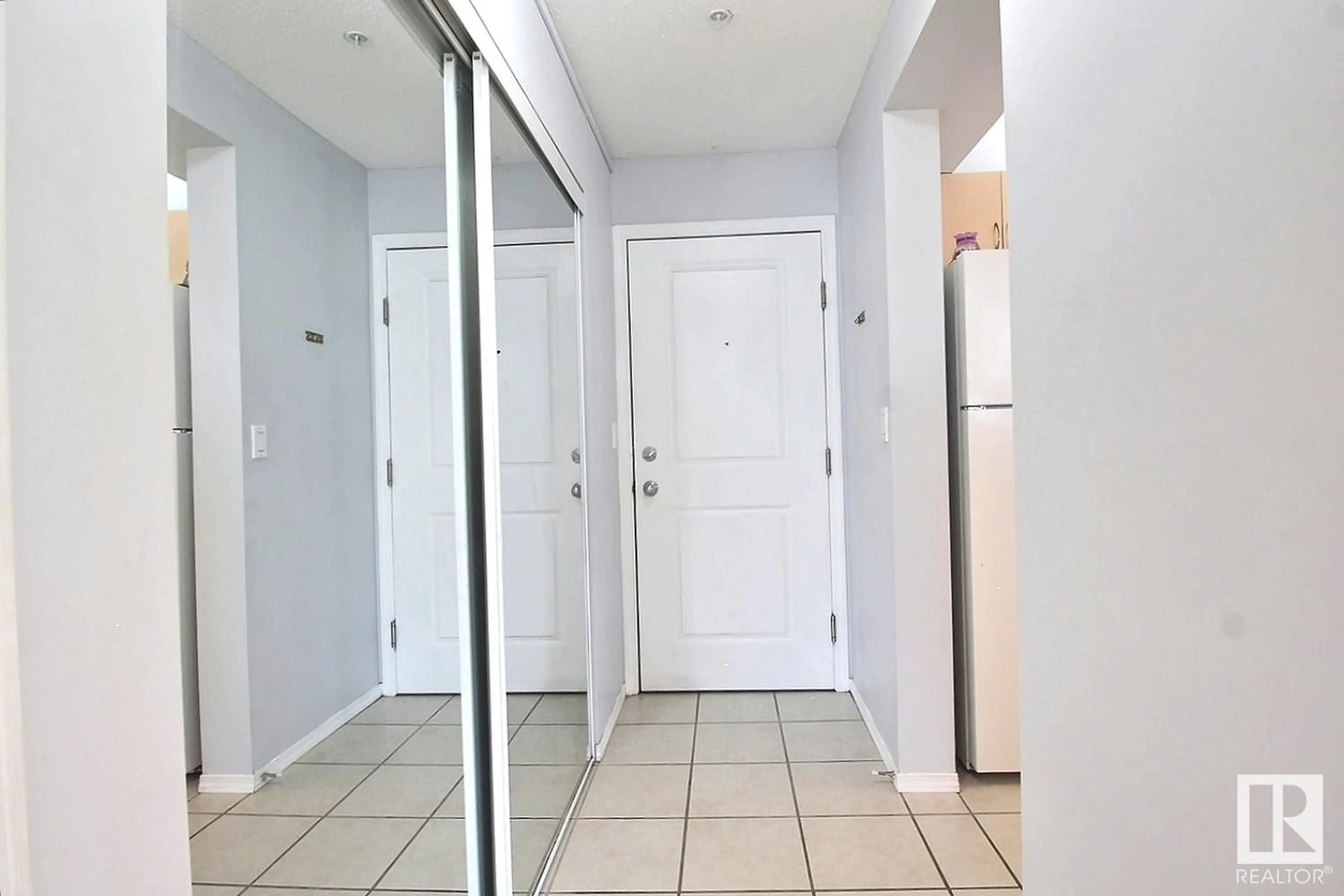 Unknown for #302 - 17003 67 AV, Edmonton Alberta T5T6Y7