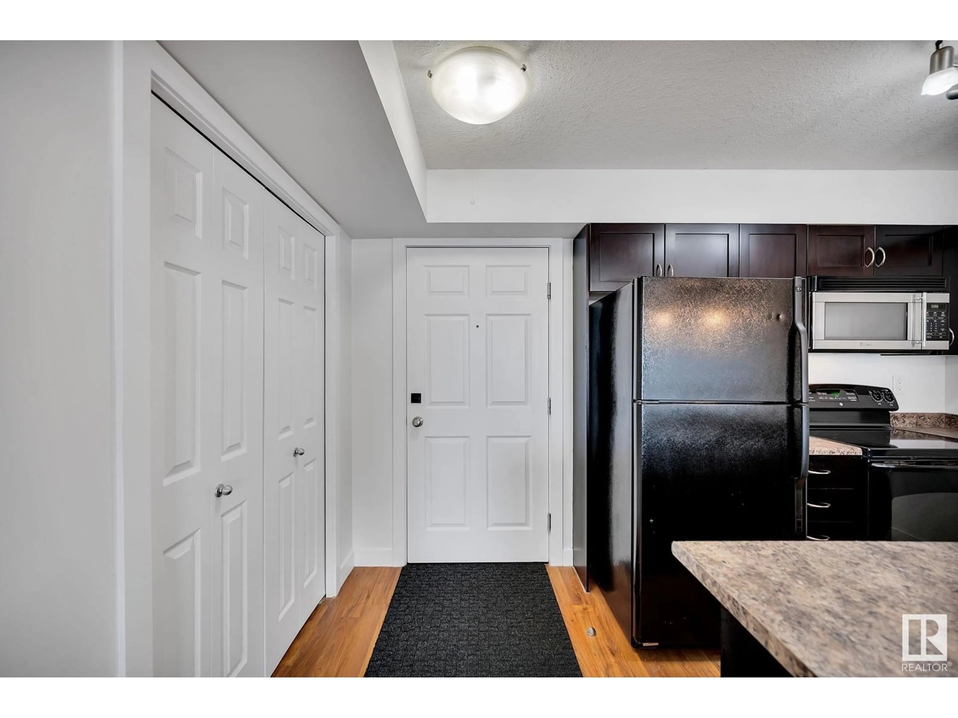 Unknown for #112 - 920 156 ST, Edmonton Alberta T6R0N6