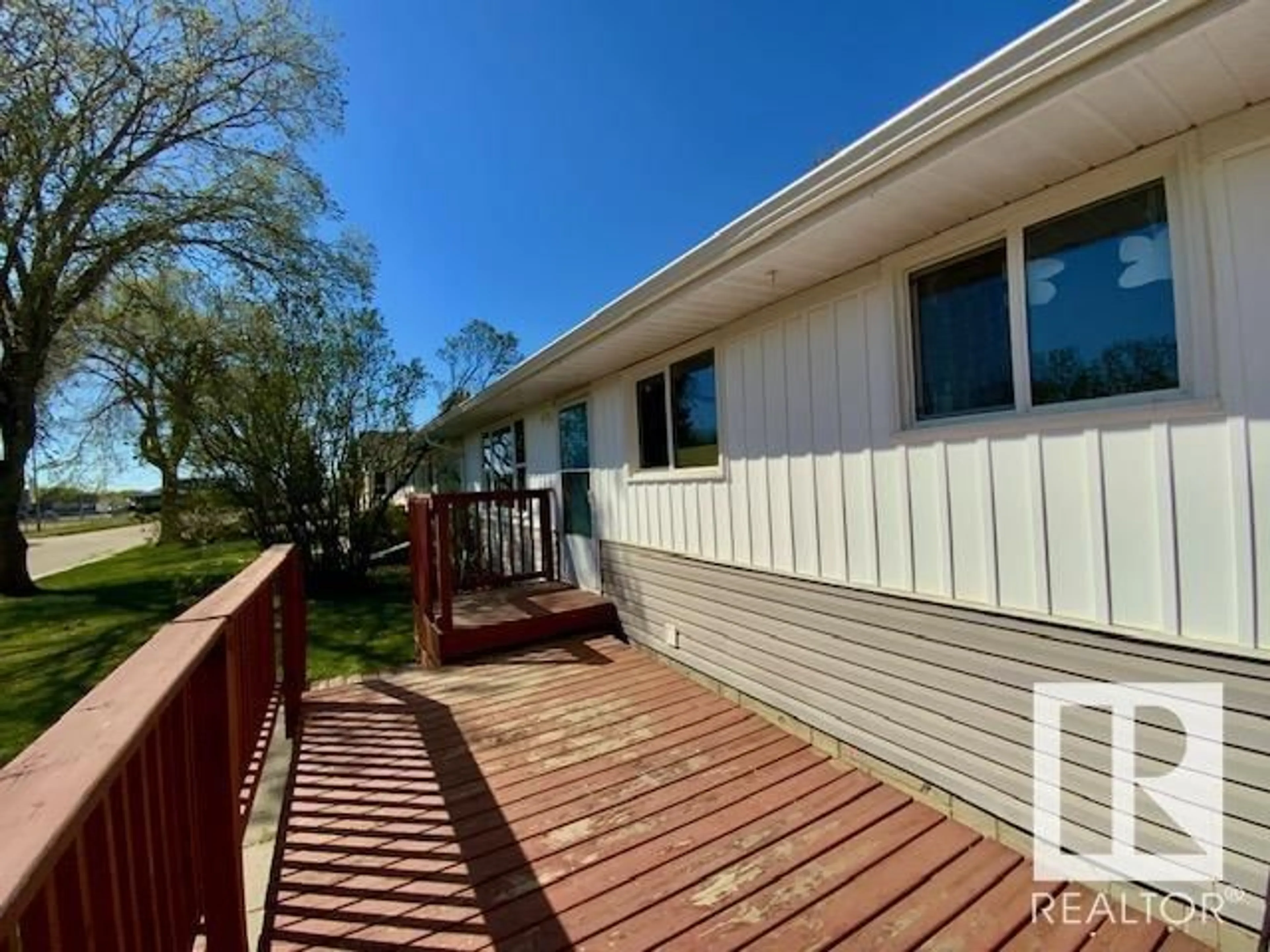Unknown for 5516 47A AV, Wetaskiwin Alberta T9A0M1