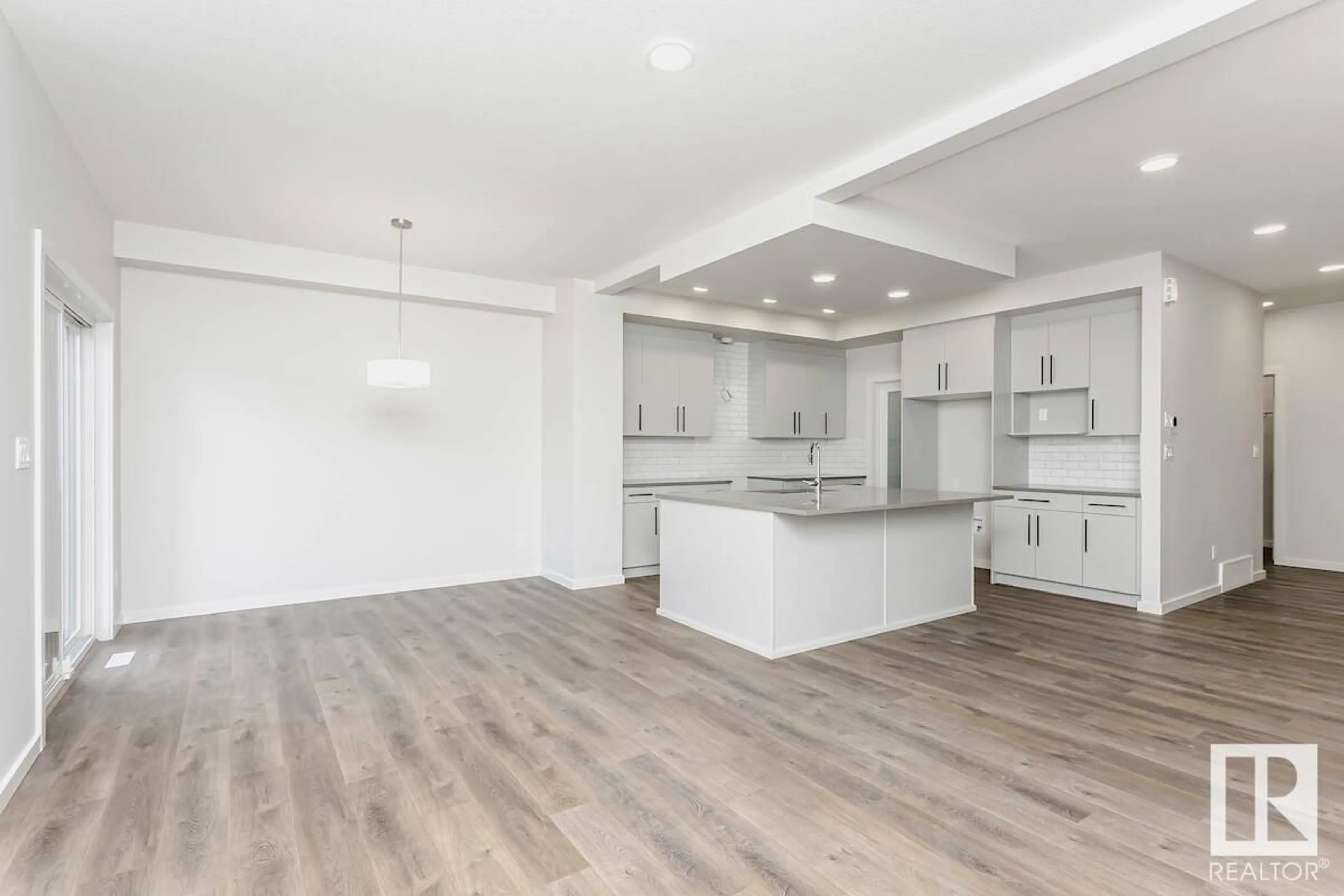 Open concept kitchen, unknown for SW - 340 27 ST, Edmonton Alberta T6X3H9