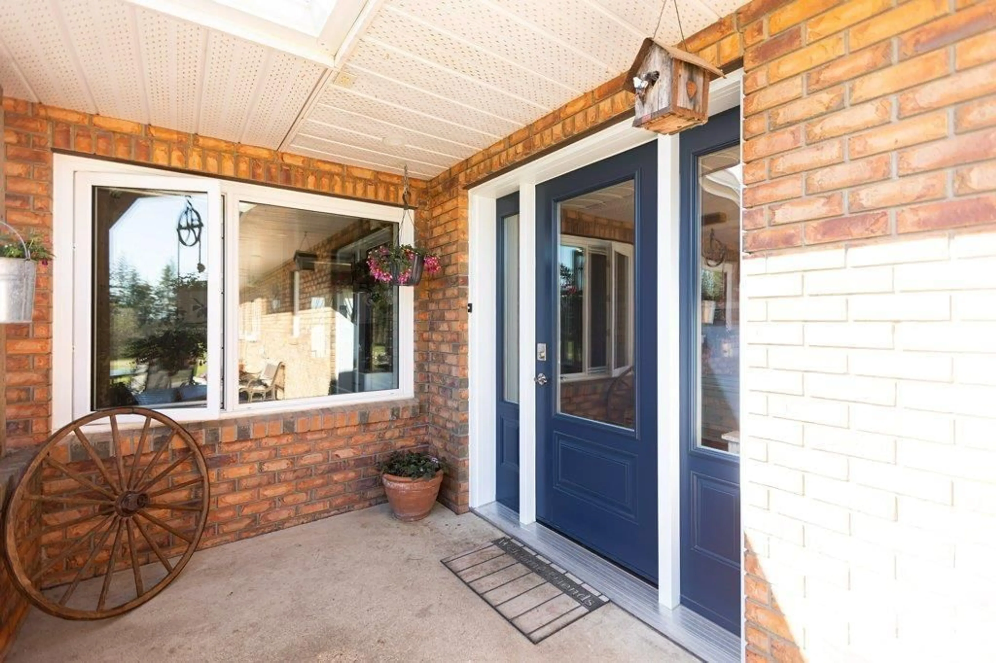 Indoor entryway for 60218 RR 253, Rural Westlock County Alberta T7P2P7