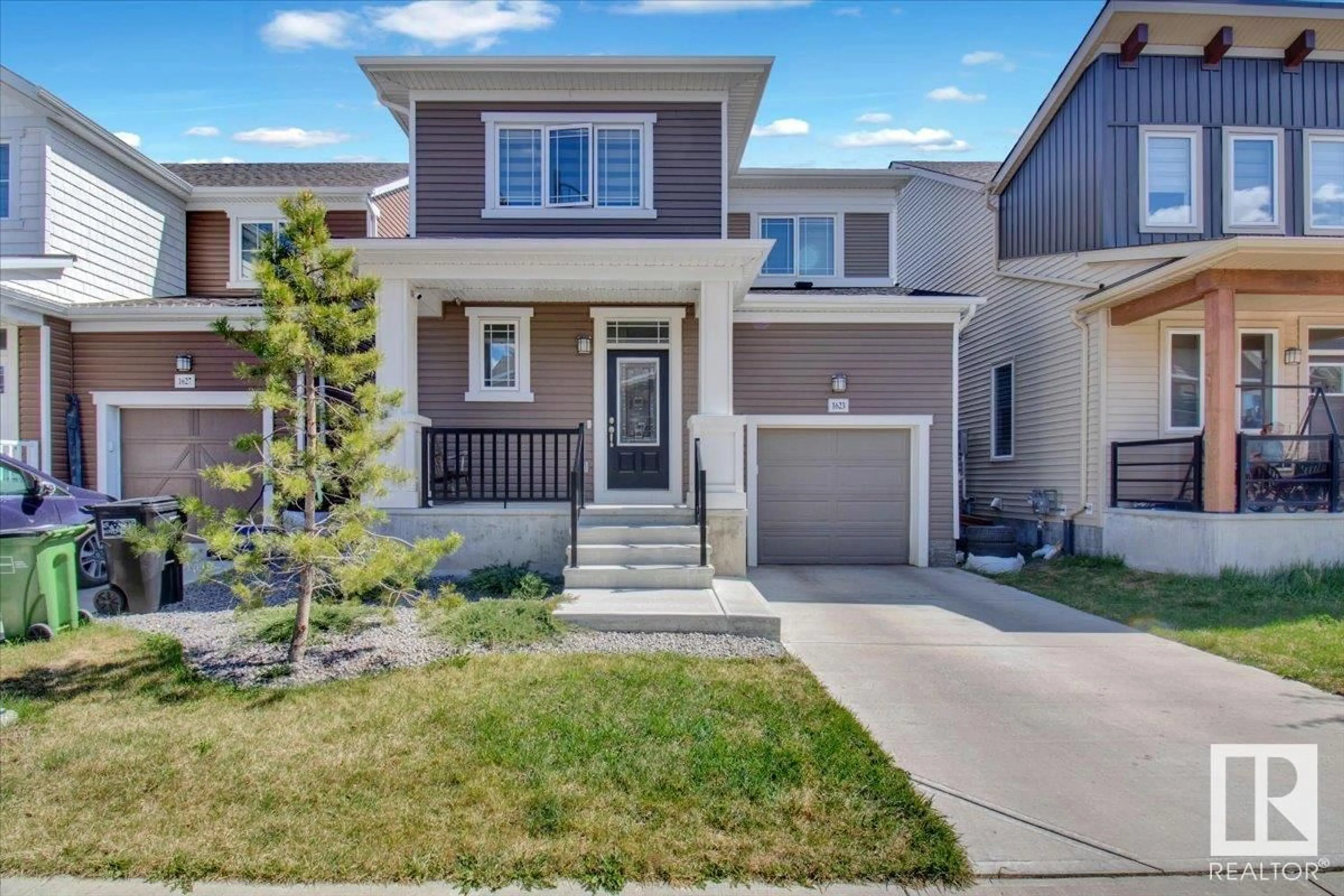 Unknown for NW - 1623 203 ST, Edmonton Alberta T6M1K7